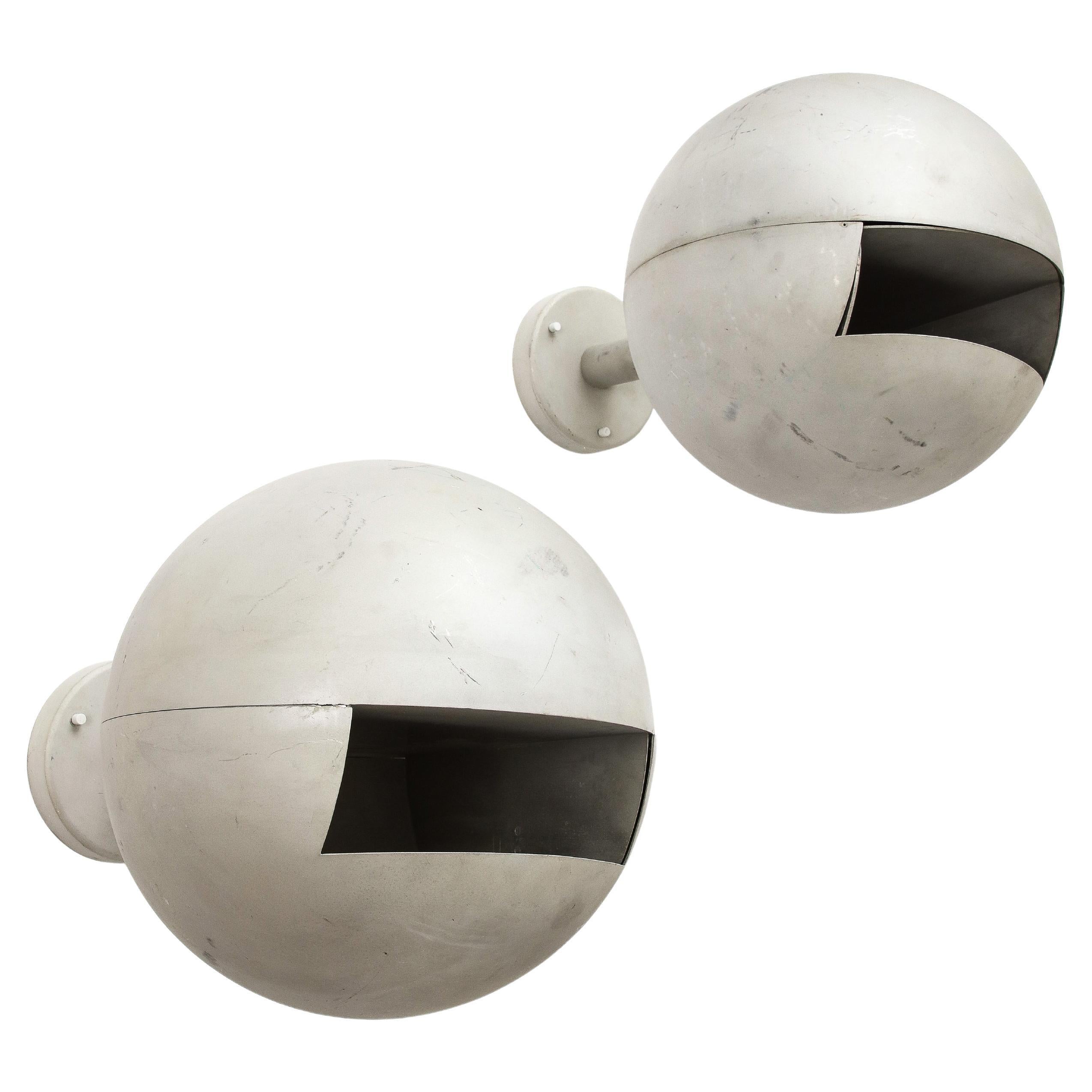 Apliques Esfera de Acero de Suecia, c. 1970