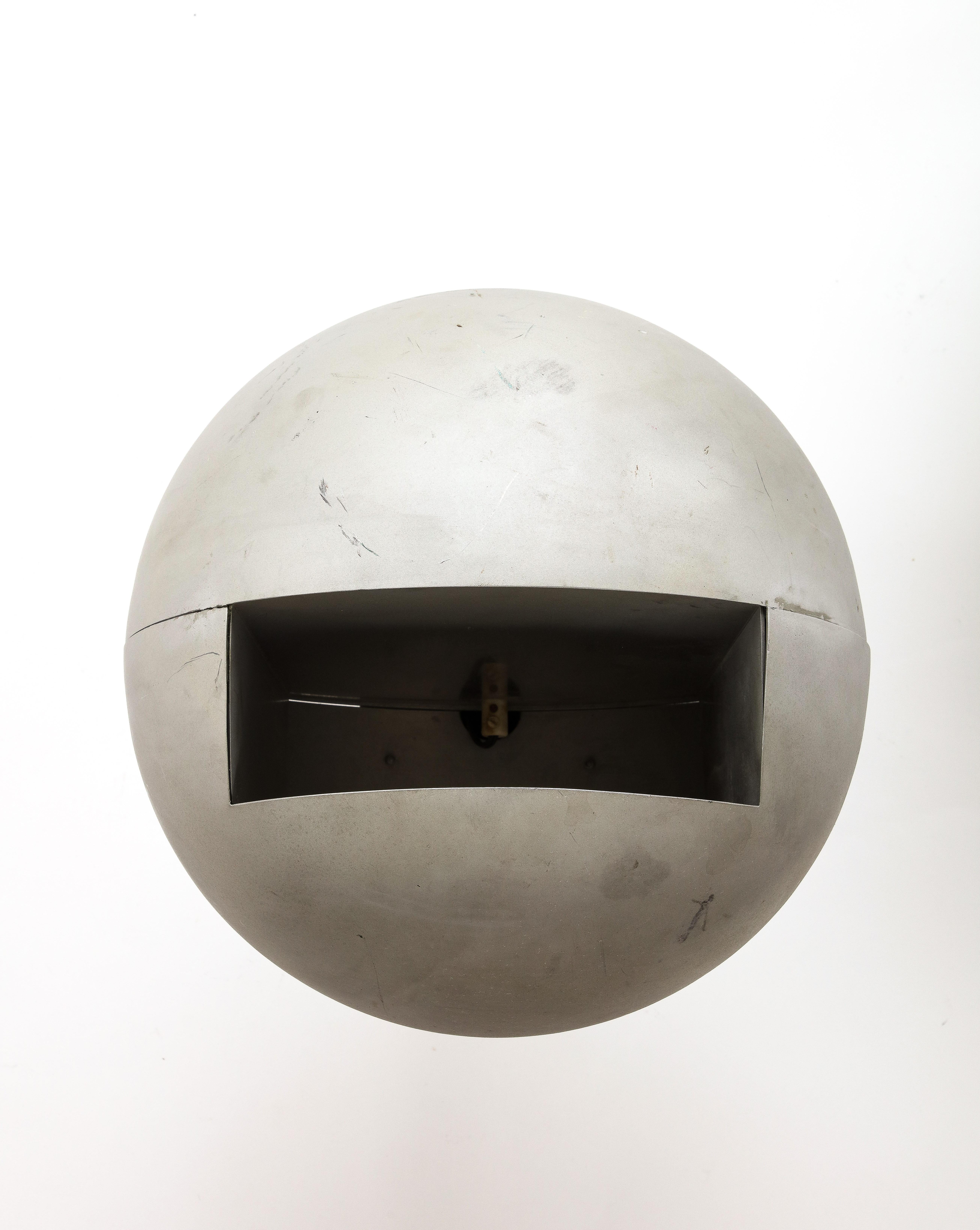 Wandleuchter aus Stahl, Schweden, ca. 1970 im Angebot 11