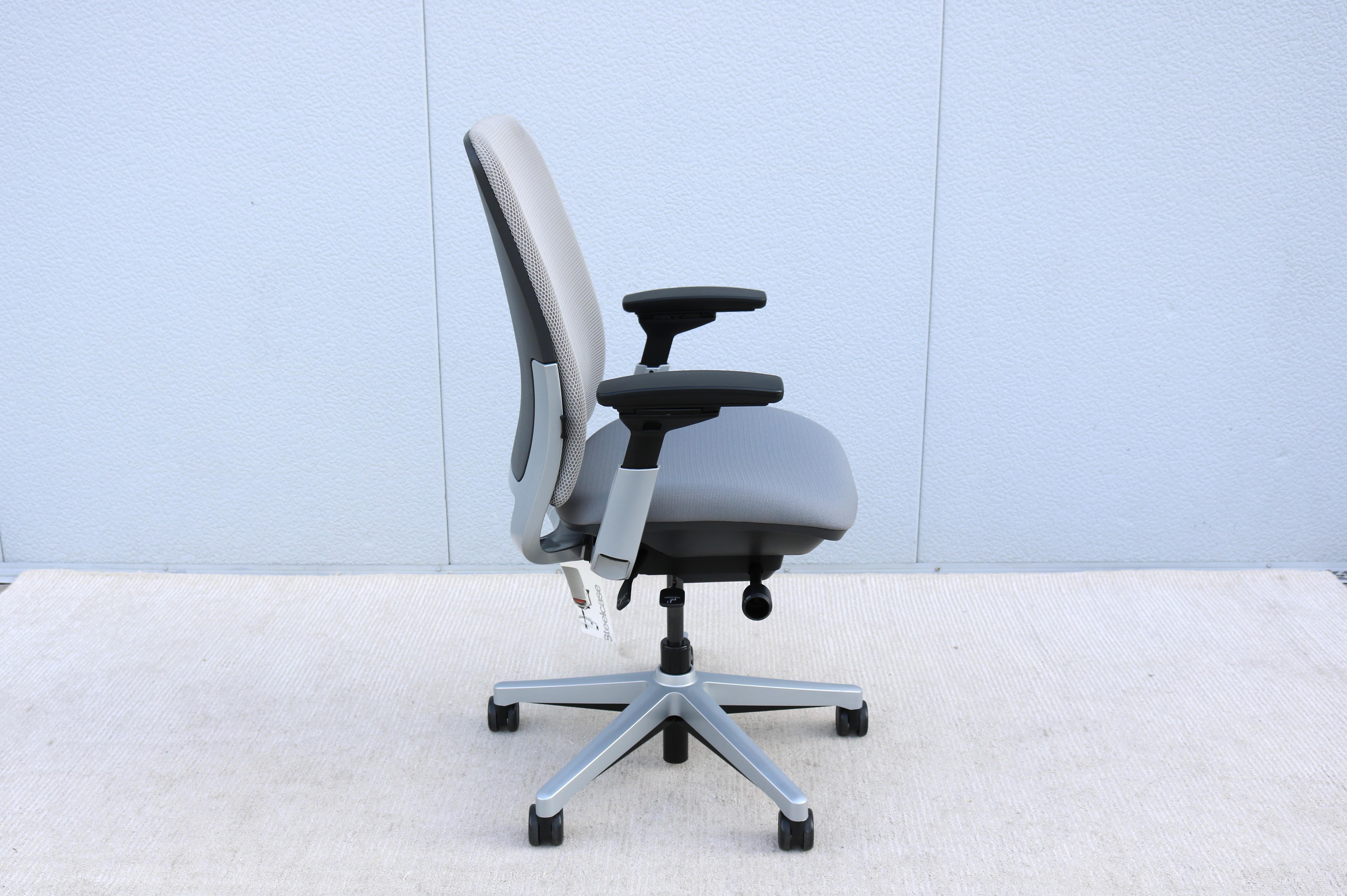 Steelcase Amia Executive Ergonomic Adjustable Office Chair Grey Fabric Brand New 4