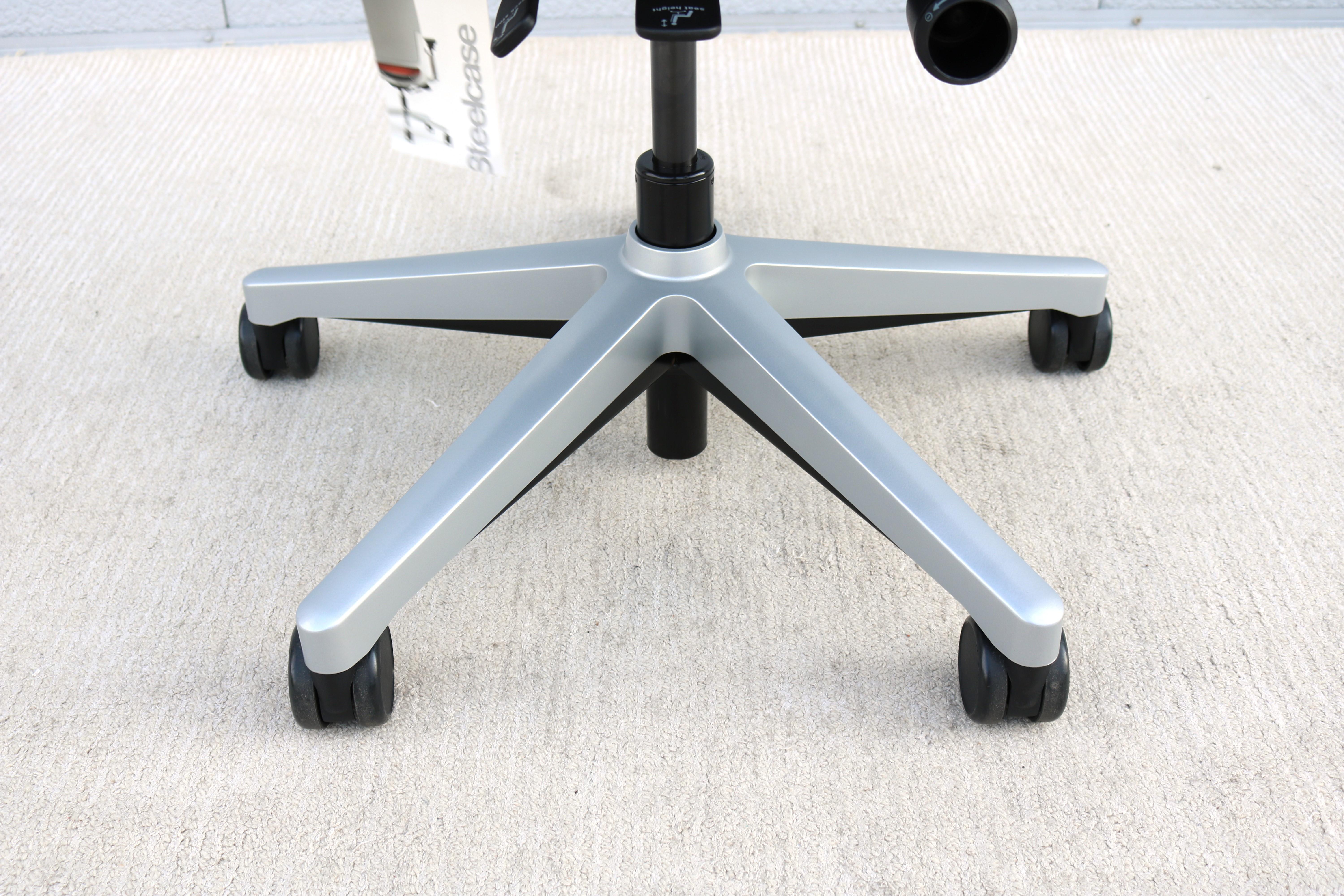 Steelcase Amia Executive Ergonomic Adjustable Office Chair Grey Fabric Brand New 5