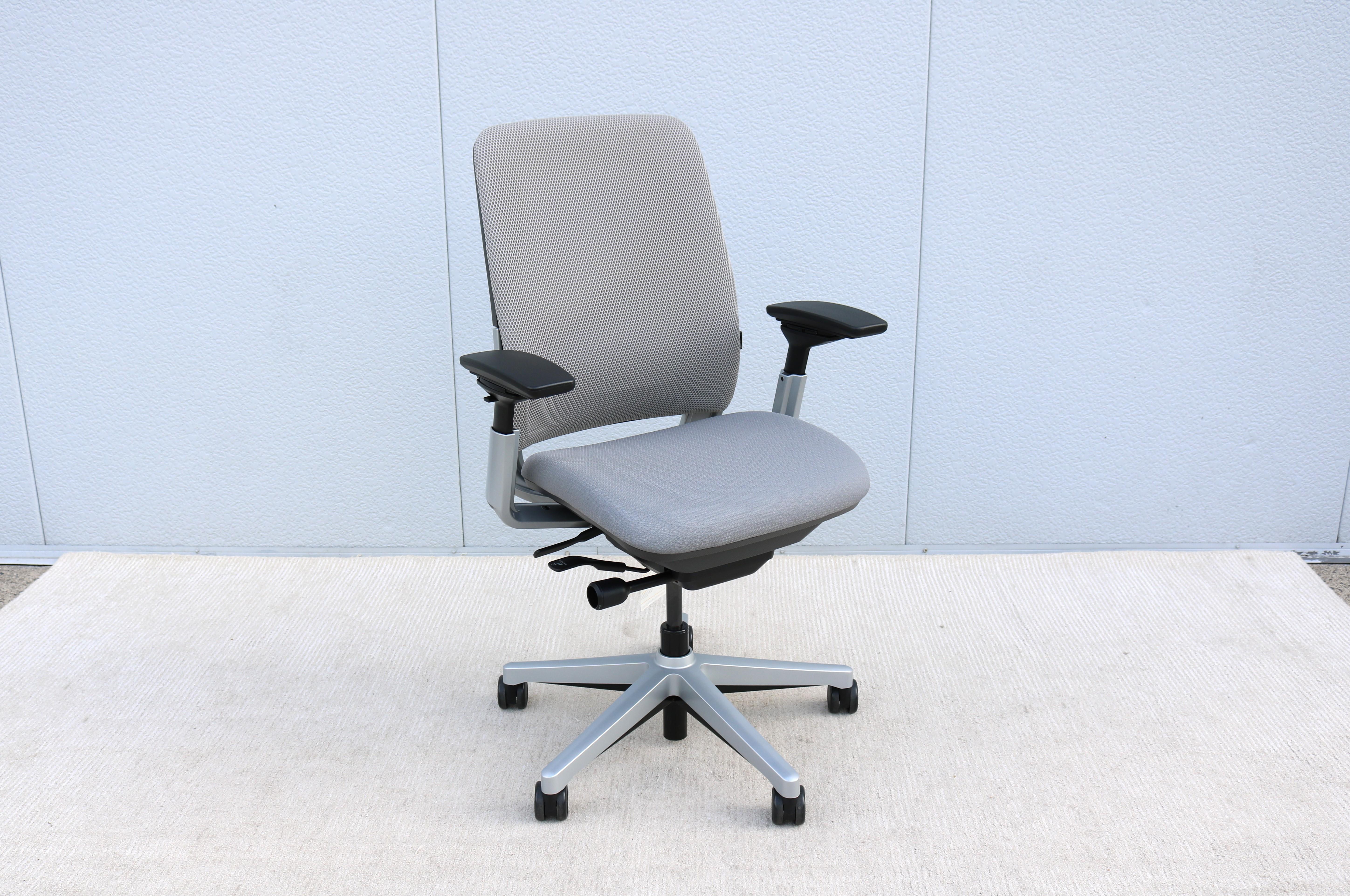 American Steelcase Amia Executive Ergonomic Adjustable Office Chair Grey Fabric Brand New