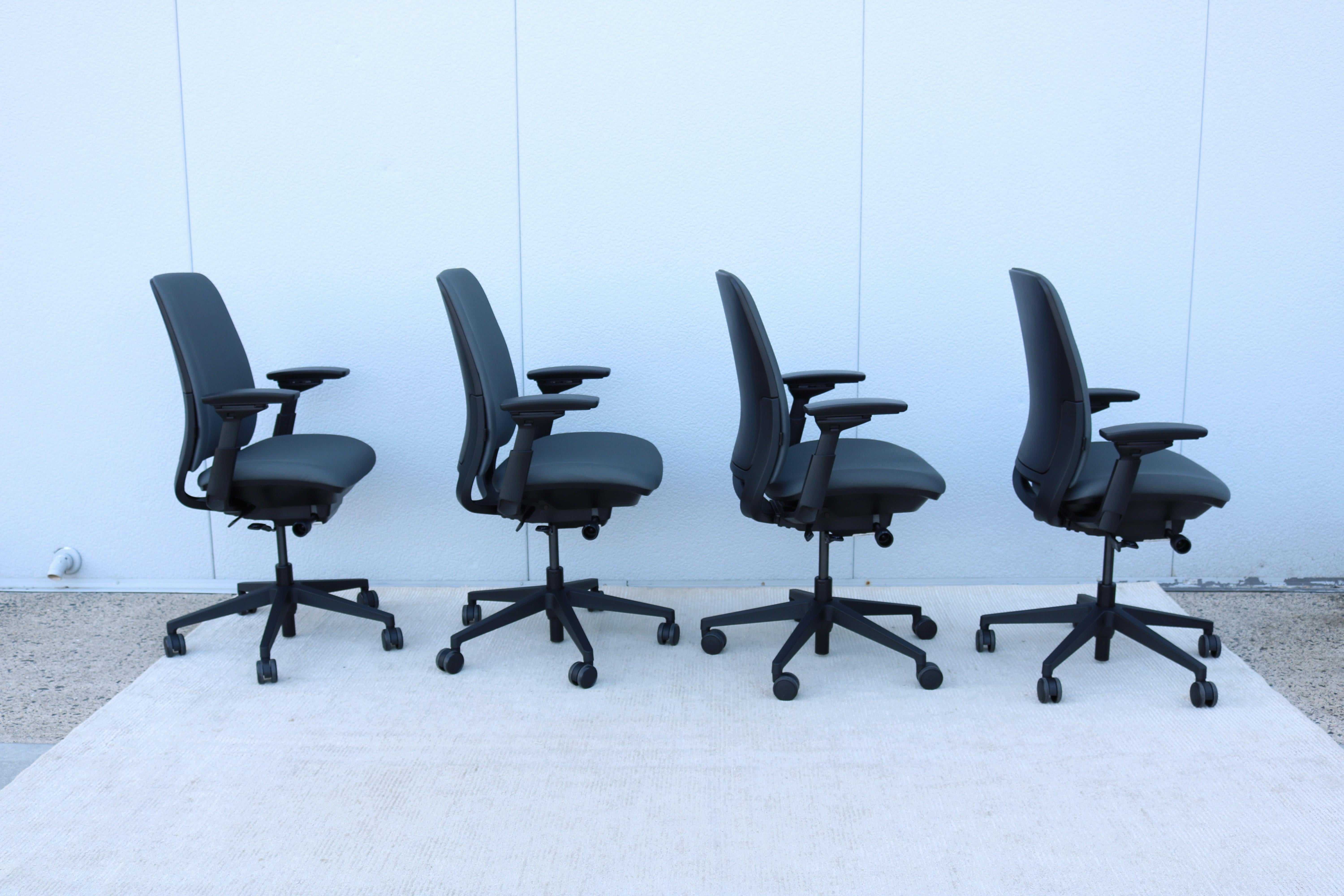 Steelcase Amia Executive Ergonomischer Bürostuhl voll verstellbar in grauem Stoff im Angebot 5