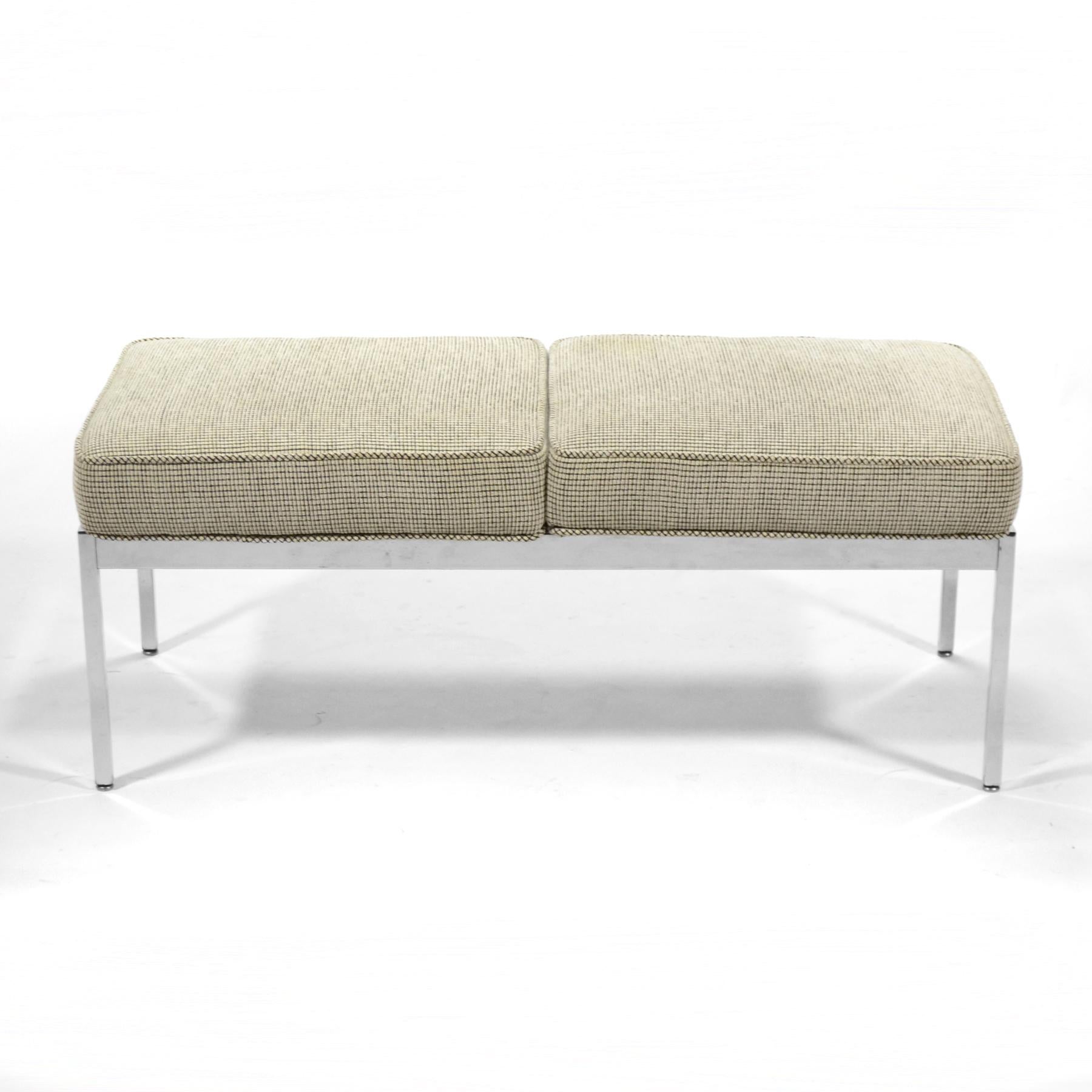 Mid-Century Modern Banc Steelcase à la manière de Florence Knoll en vente