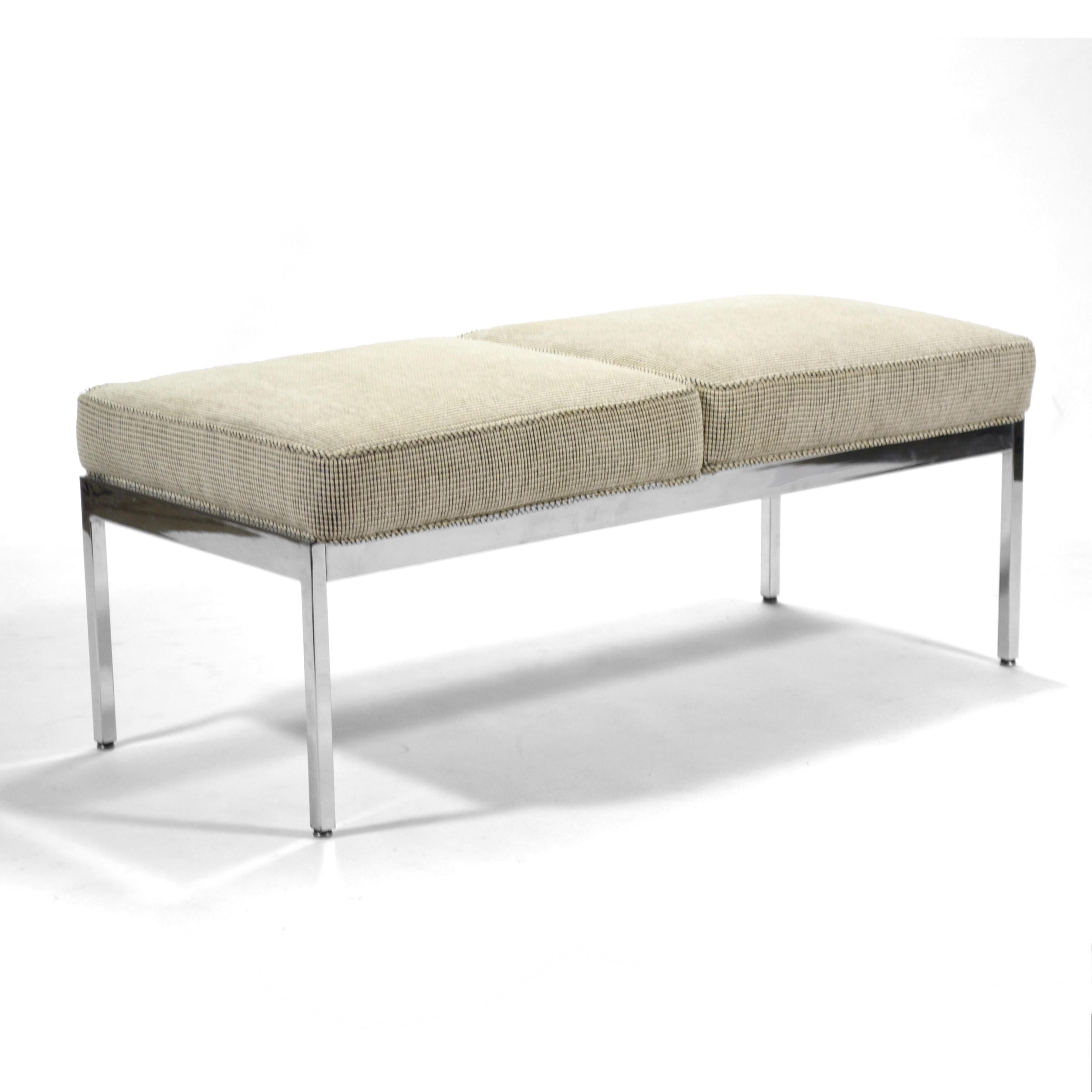 Américain Banc Steelcase à la manière de Florence Knoll en vente