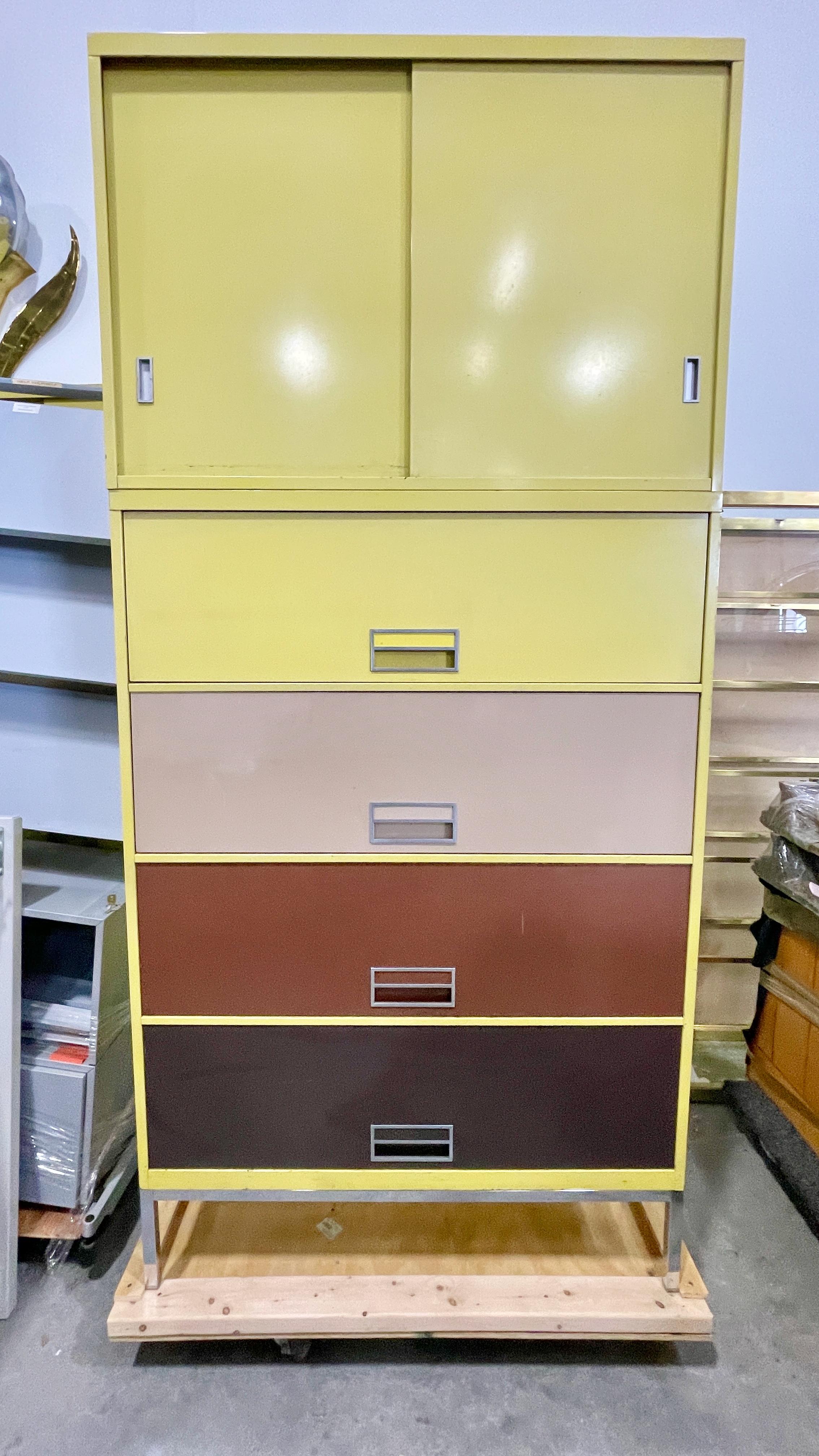 Steelcase Broadside Lateral File Cabinet on Chrome Base (2 avail) For Sale 7