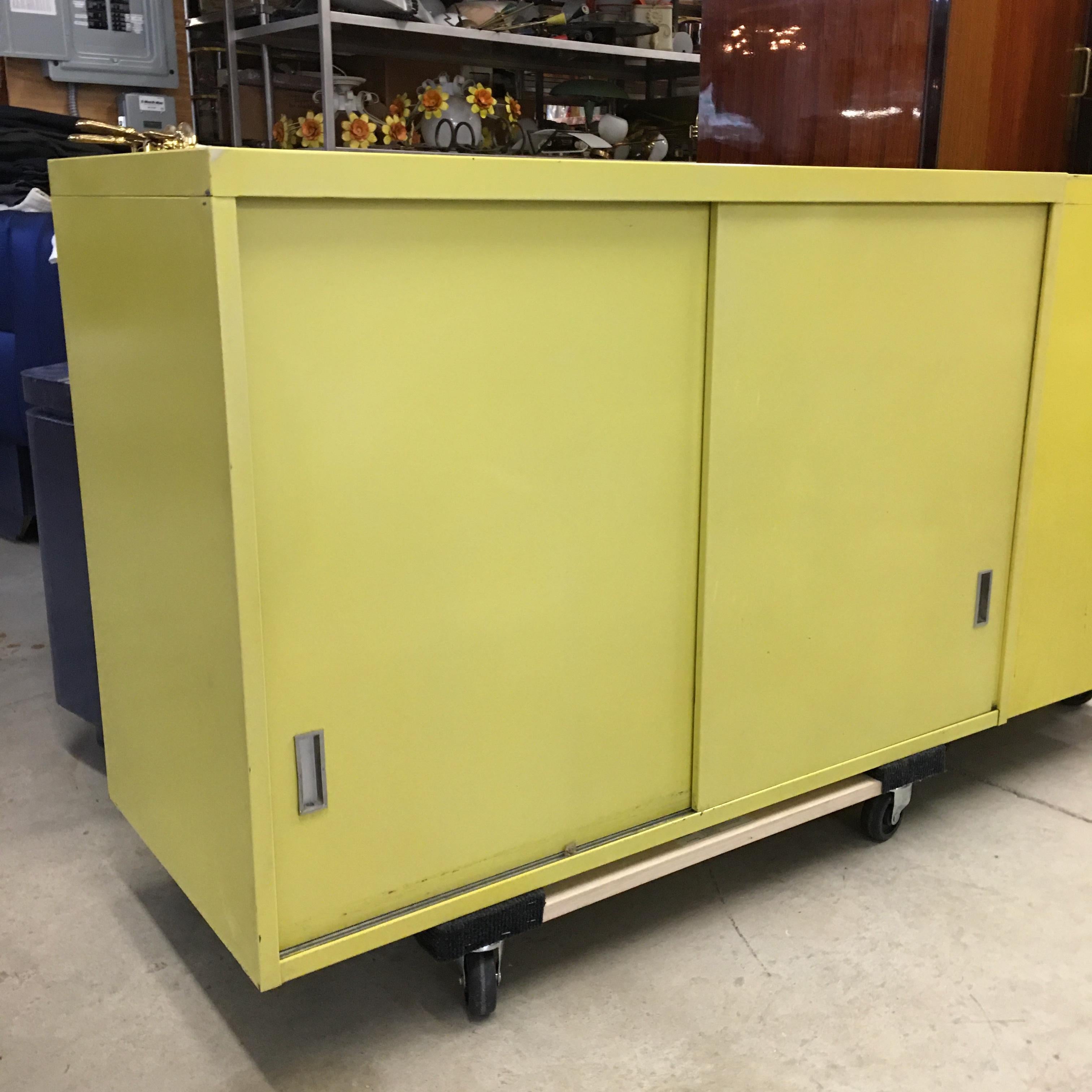 Steelcase Broadside Lateral File Cabinet on Chrome Base (2 avail) For Sale 8