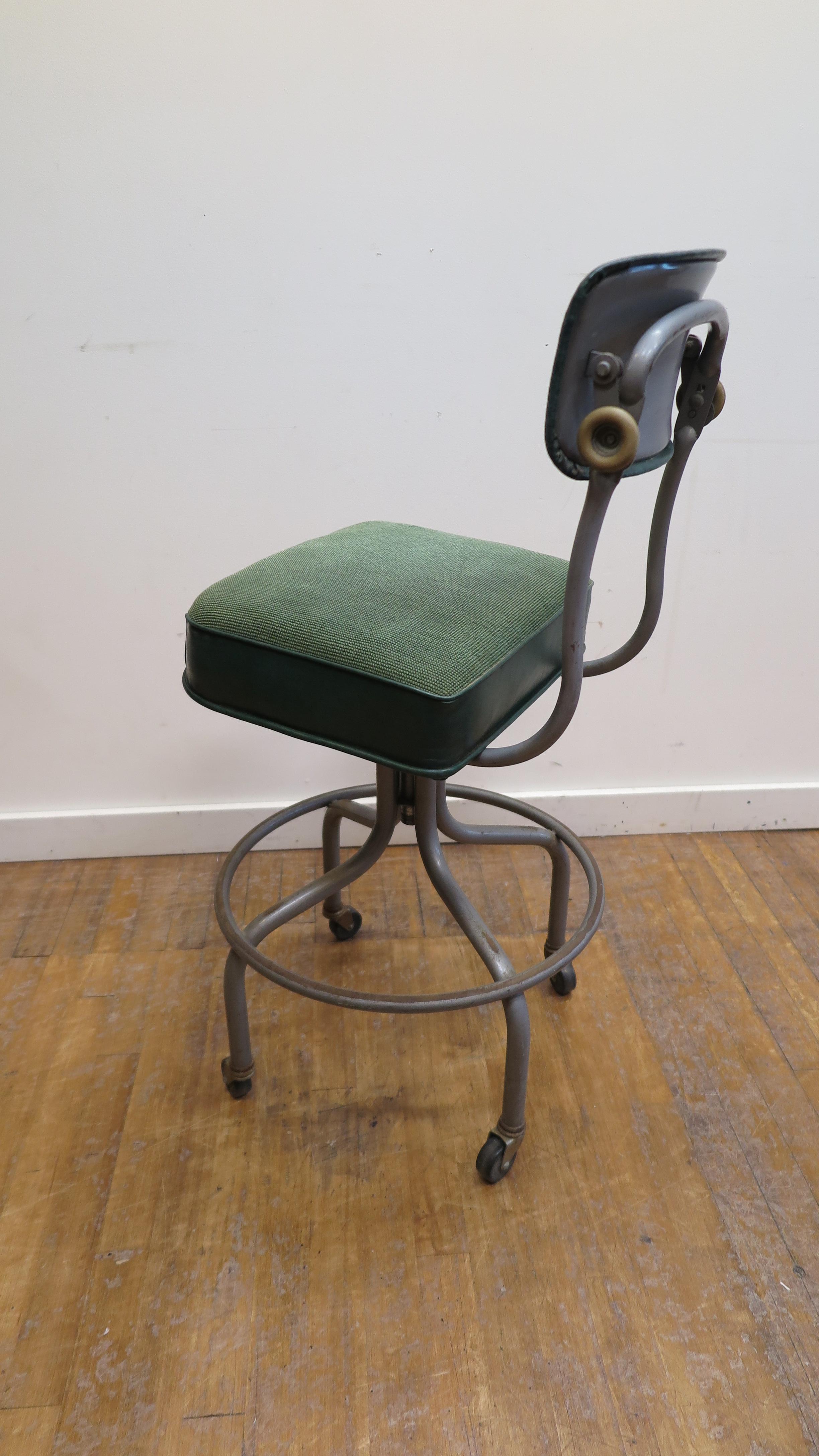 green drafting chair