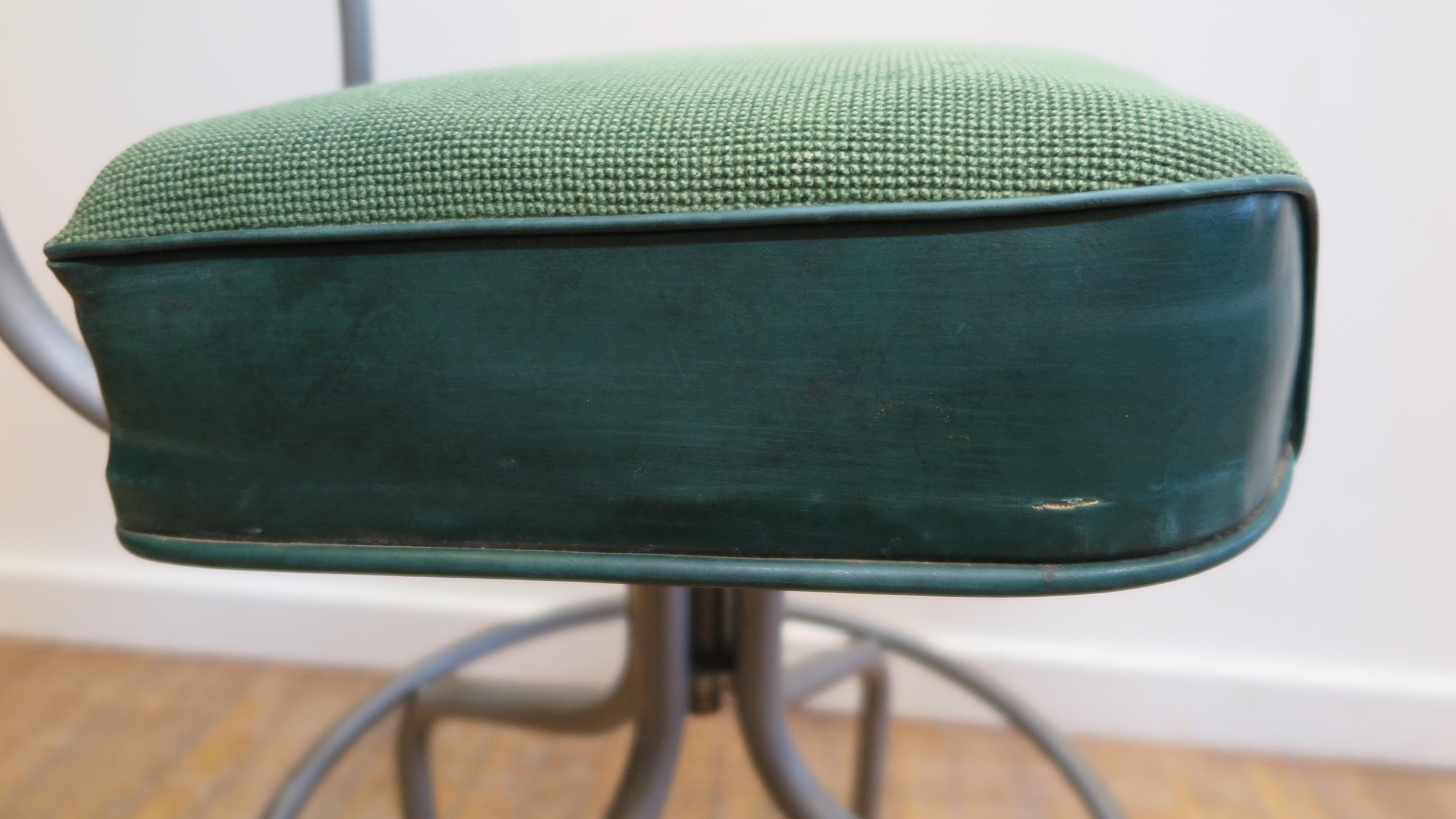 Steelcase Drafting Chair Mid Century In Good Condition In New York, NY