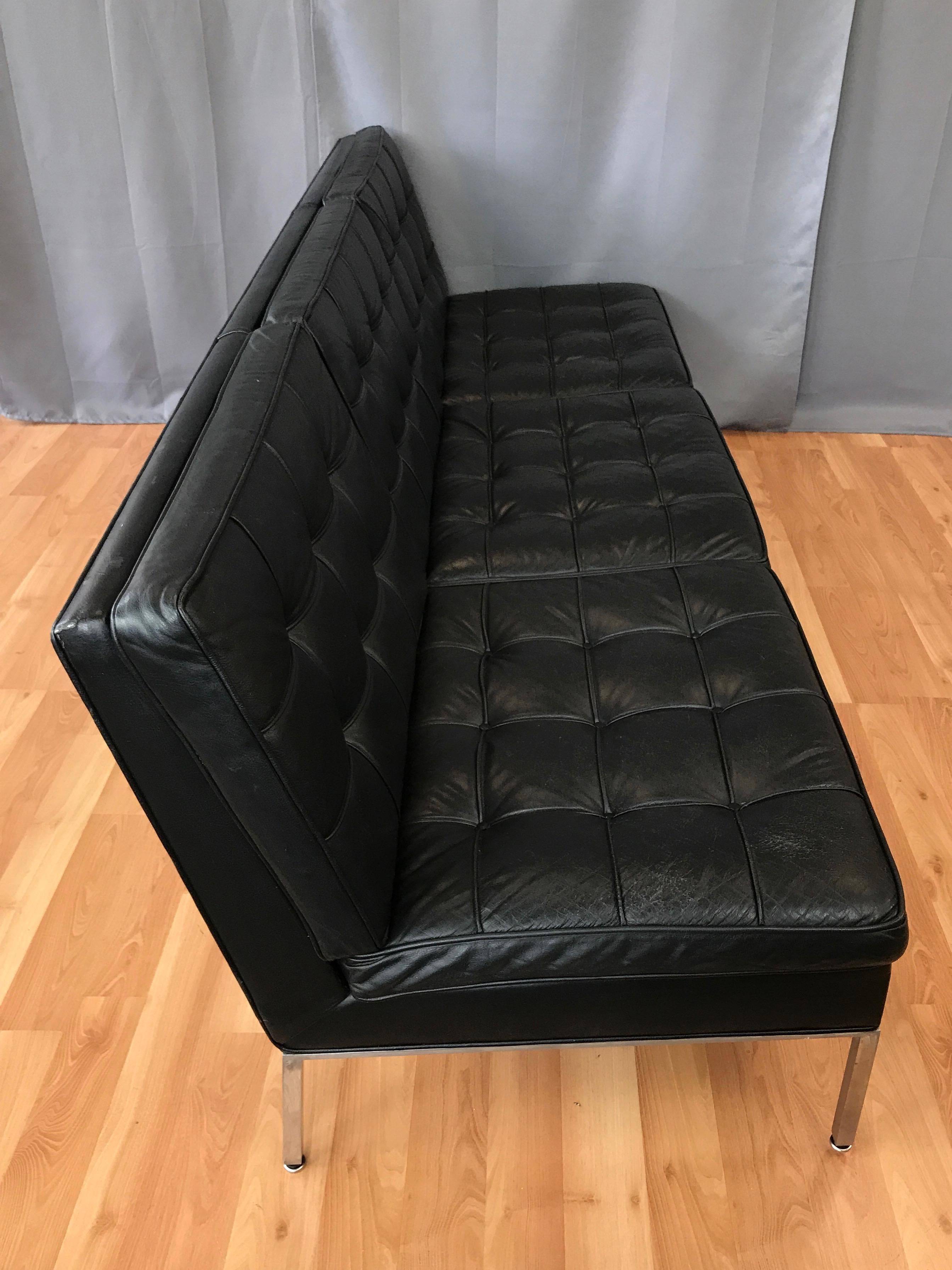 Mid-20th Century Steelcase Florence Knoll-Style Extra-Long Tufted Black Leather Sofa, 1960s