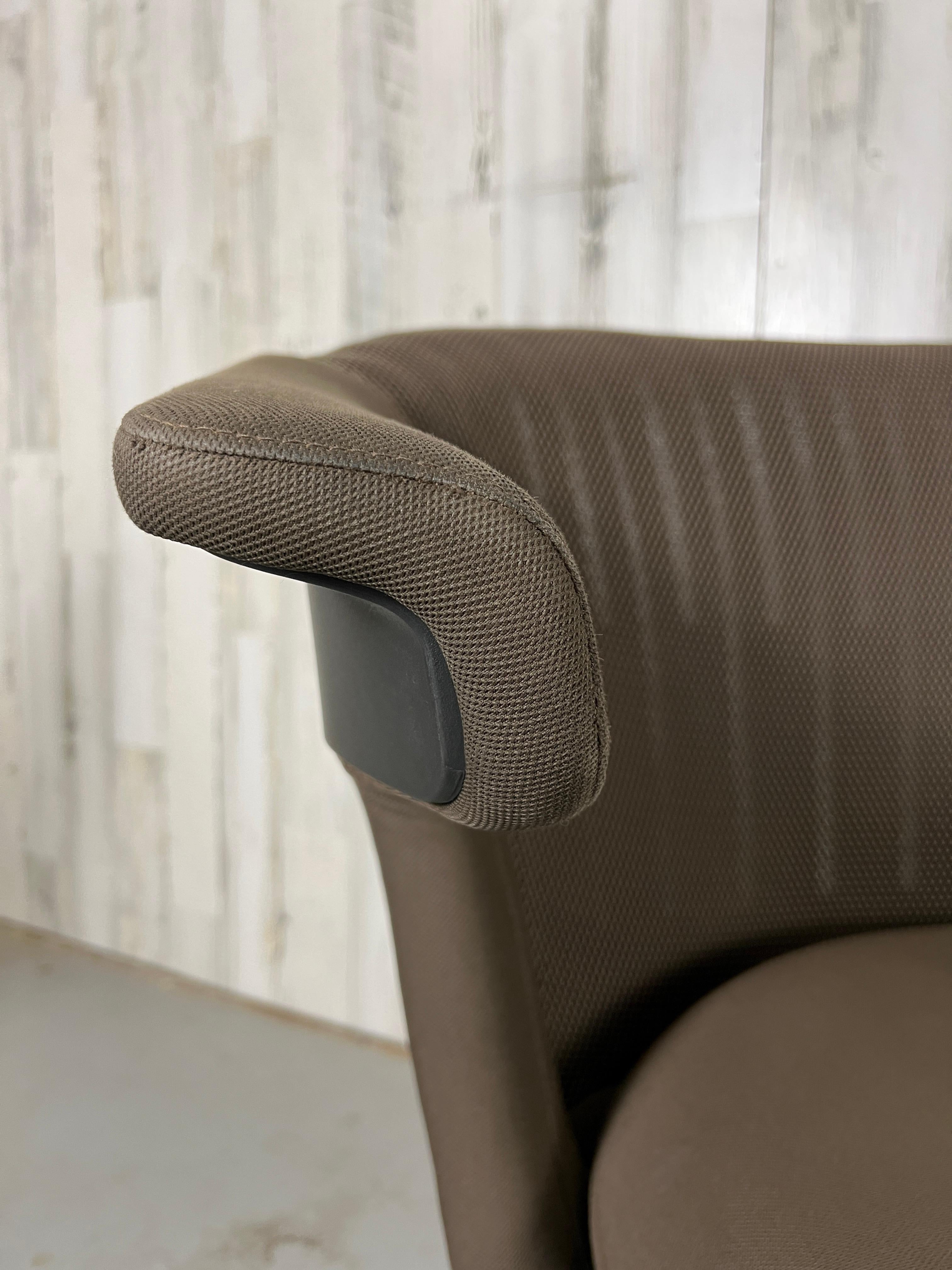 Steelcase  i2i Dreh-Clubsessel im Angebot 7
