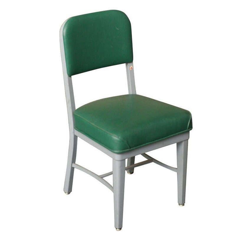 Steelcase available model 233 Industrial office chairs featuring an all steel frame with a green vinyl top.
9 Available

The Steelcase company has been producing office furniture for over 100 years. In the 1930s the company partnered with Frank