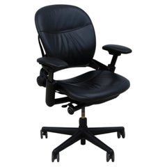 Steelcase Leap Ergonomic Office Desk Chair in Black Leather, Fully Adjustable