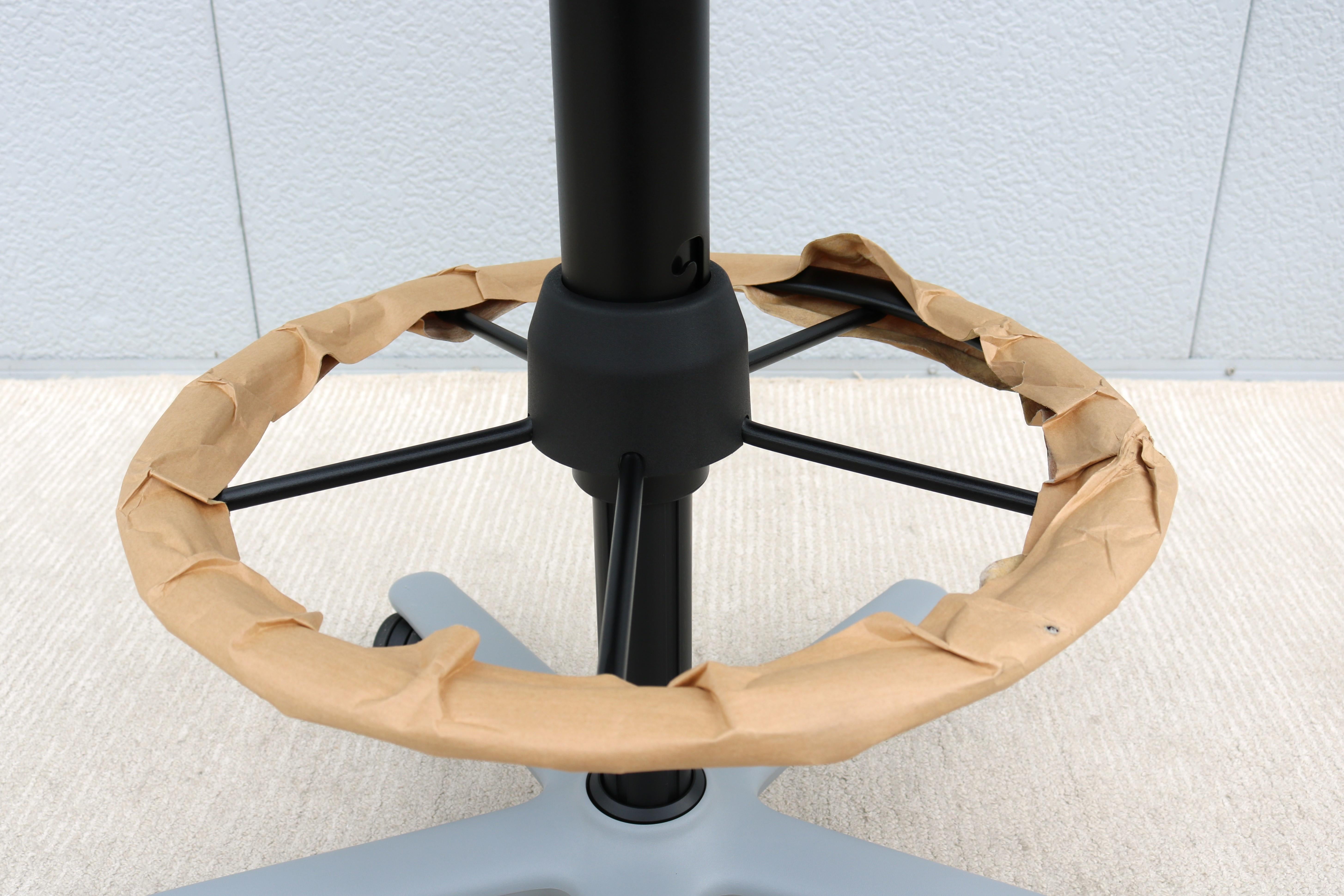 Steelcase Leap Silla Ergonómica Taburete de Tejido Negro Totalmente Ajustable, Nueva a Estrenar 9