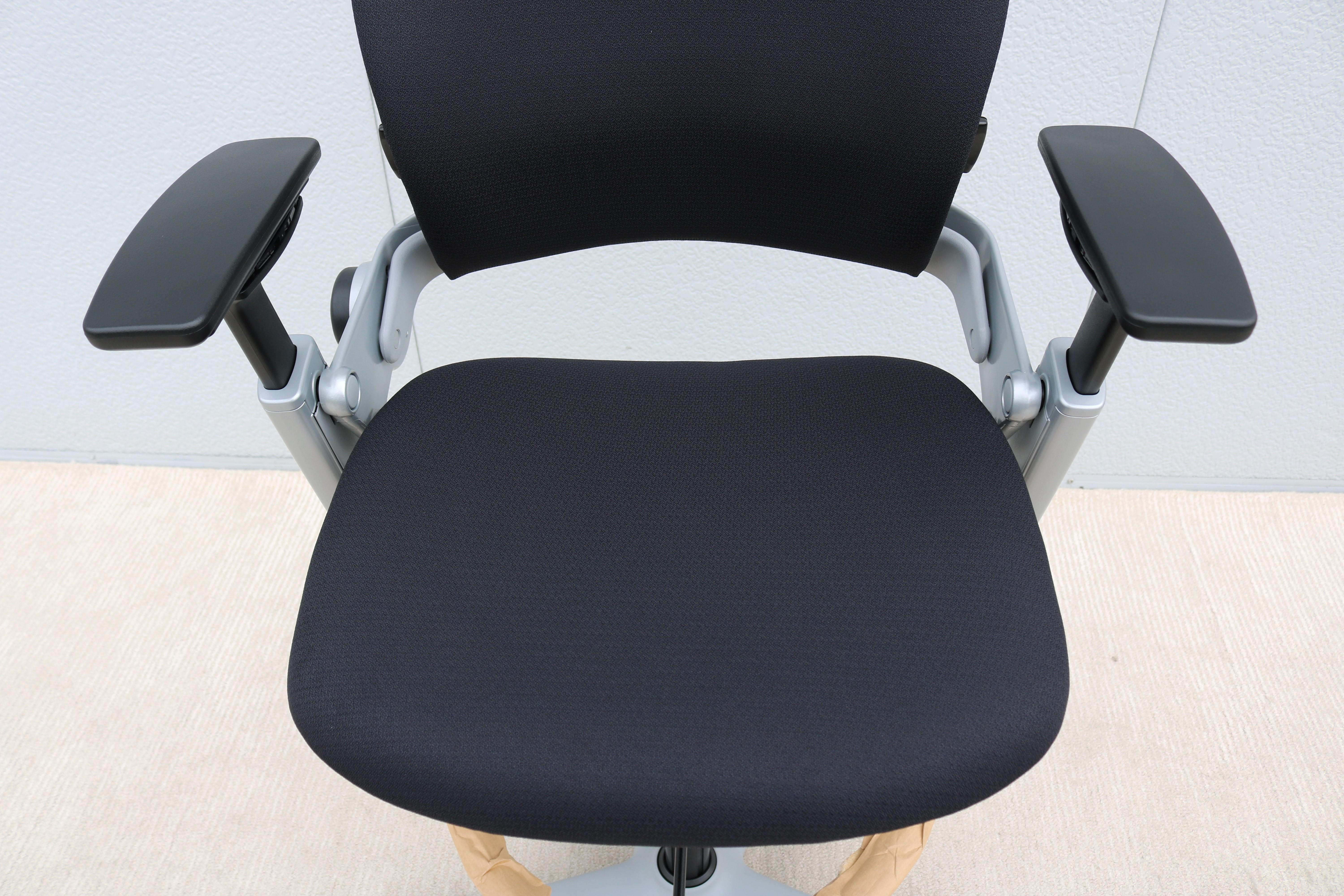 Steelcase Leap Silla Ergonómica Taburete de Tejido Negro Totalmente Ajustable, Nueva a Estrenar 10