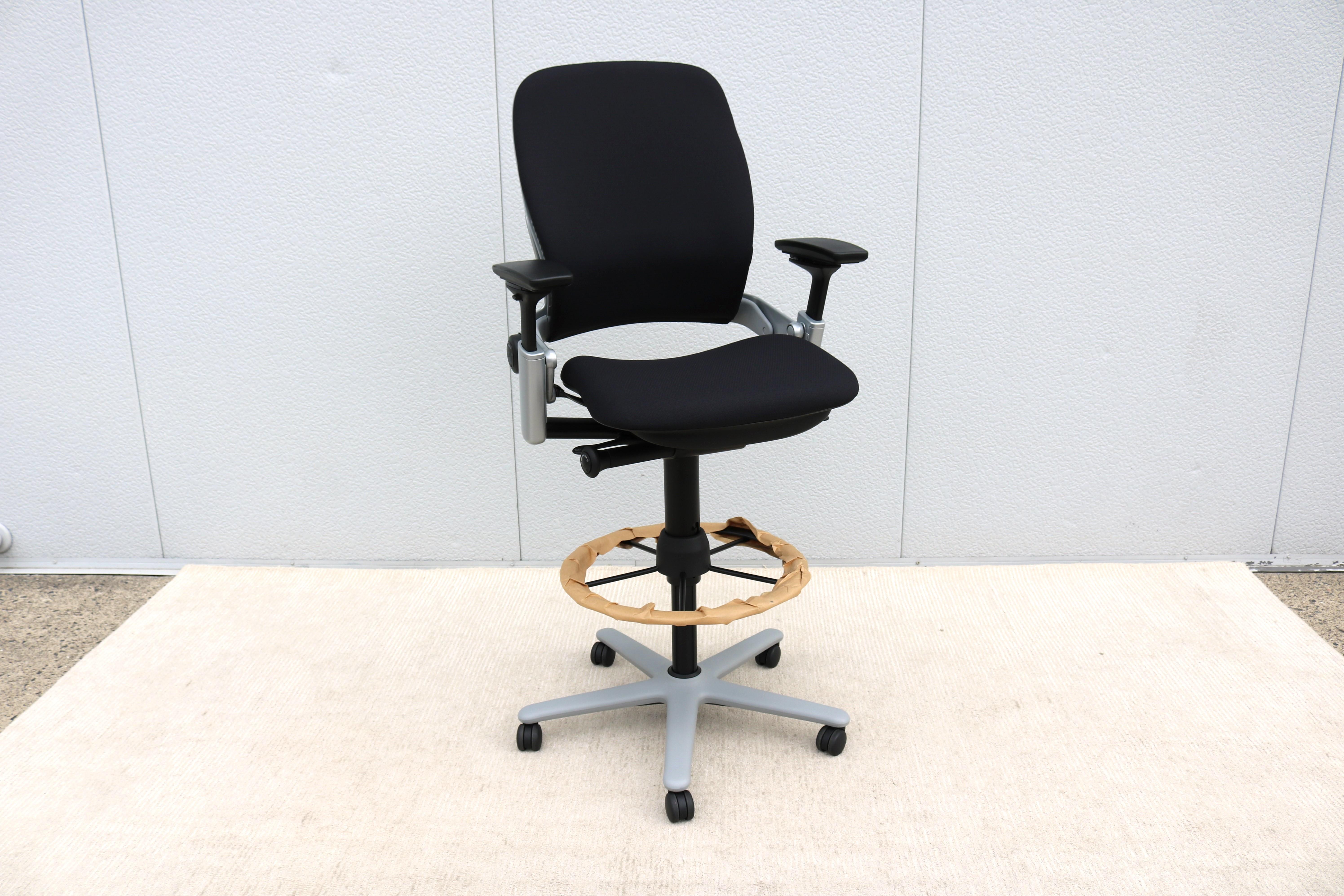 Steelcase Leap Silla Ergonómica Taburete de Tejido Negro Totalmente Ajustable, Nueva a Estrenar Moderno
