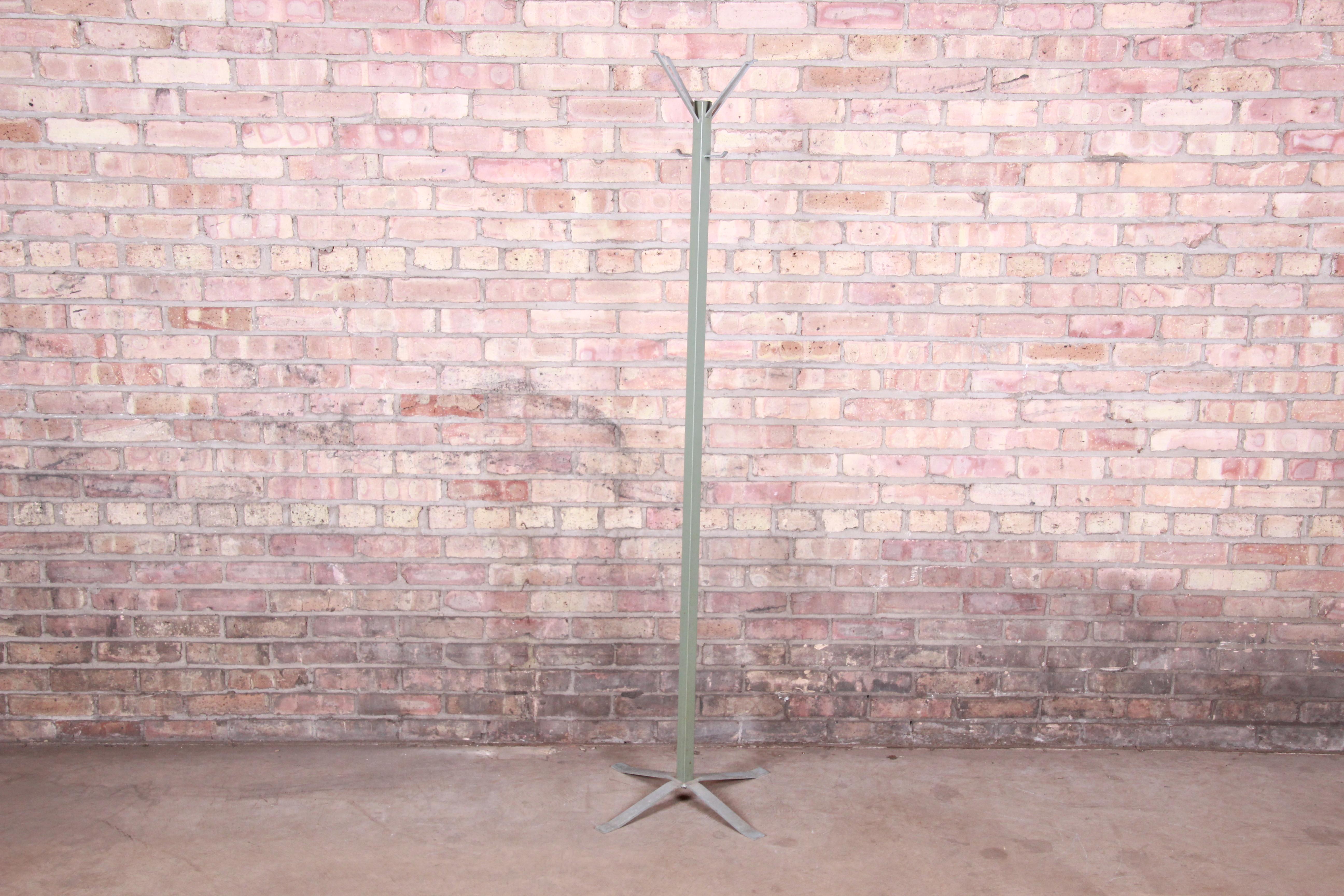 A rare and unique Mid-Century Modern Industrial age green metal hall tree / coat rack / hat rack

By Steelcase

USA, 1950s

Measures: 20.5