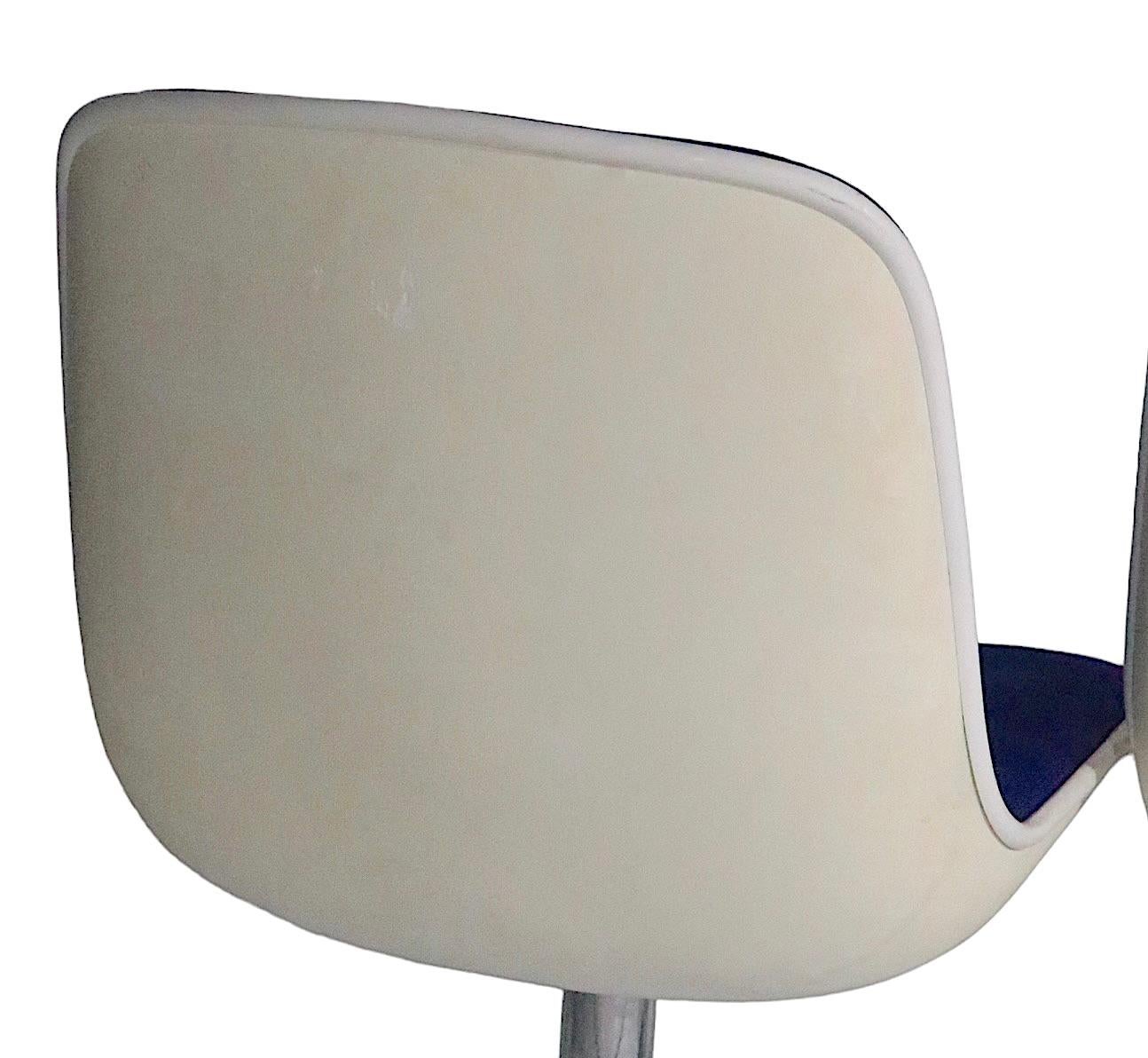 Steelcase Swivel  Chairs in the style of Pollack c.1970's 6 available For Sale 3