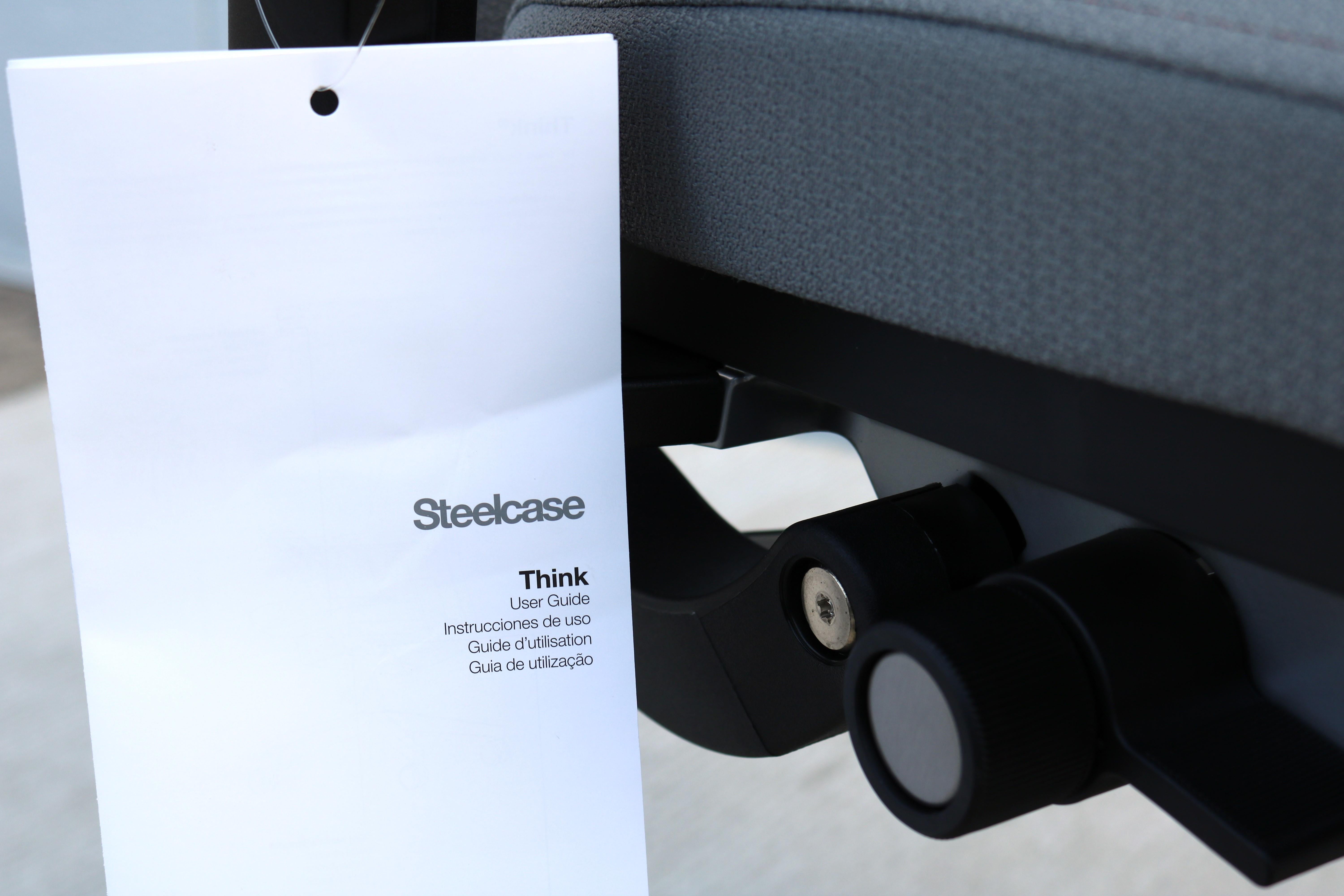 Steelcase Think V2 fauteuil de direction ergonomique nouveau modèle gris, neuf en vente 12