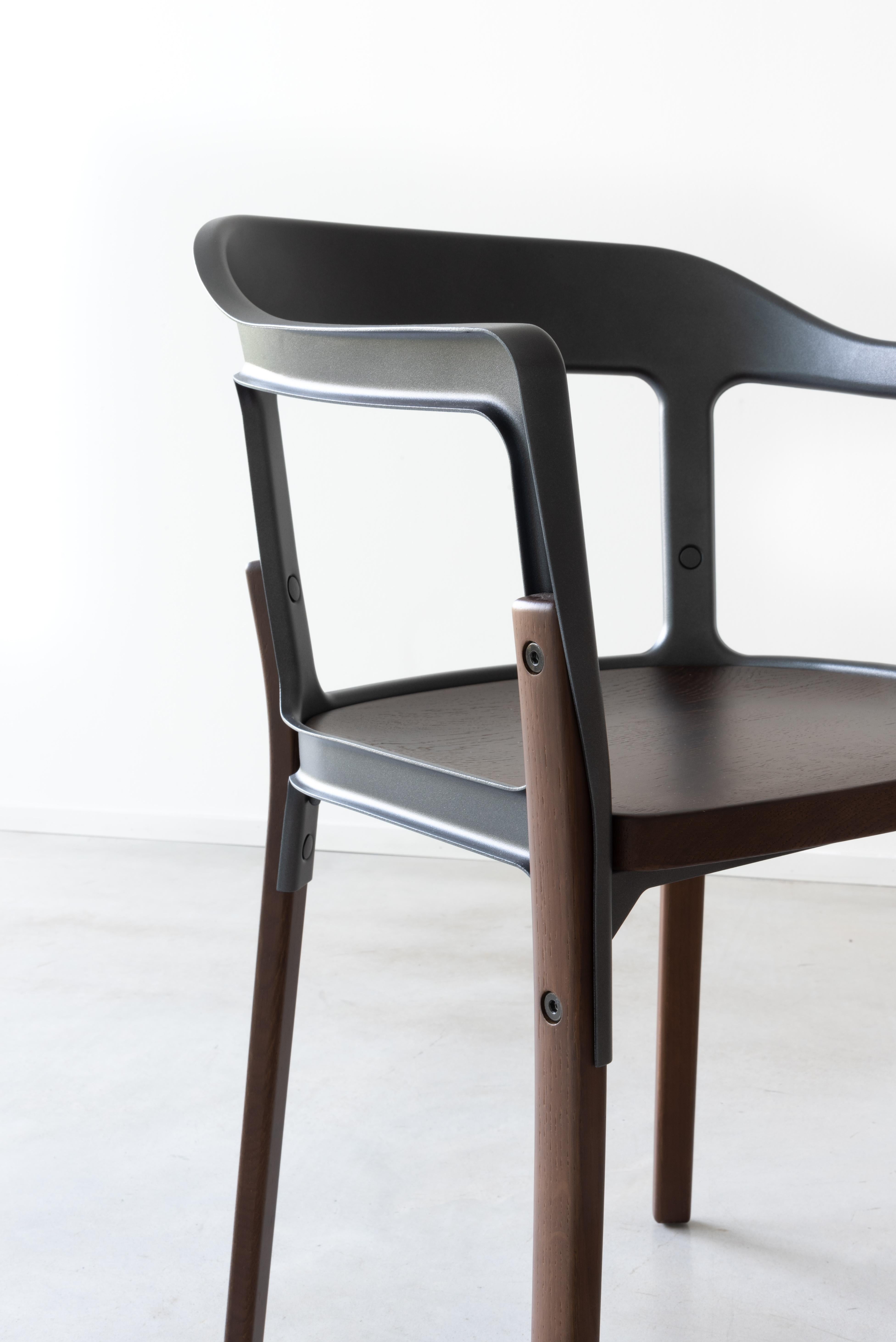 Chaise en bois d'acier en noyer/noir par Ronan & Erwan Boroullec pour Magis en vente 4