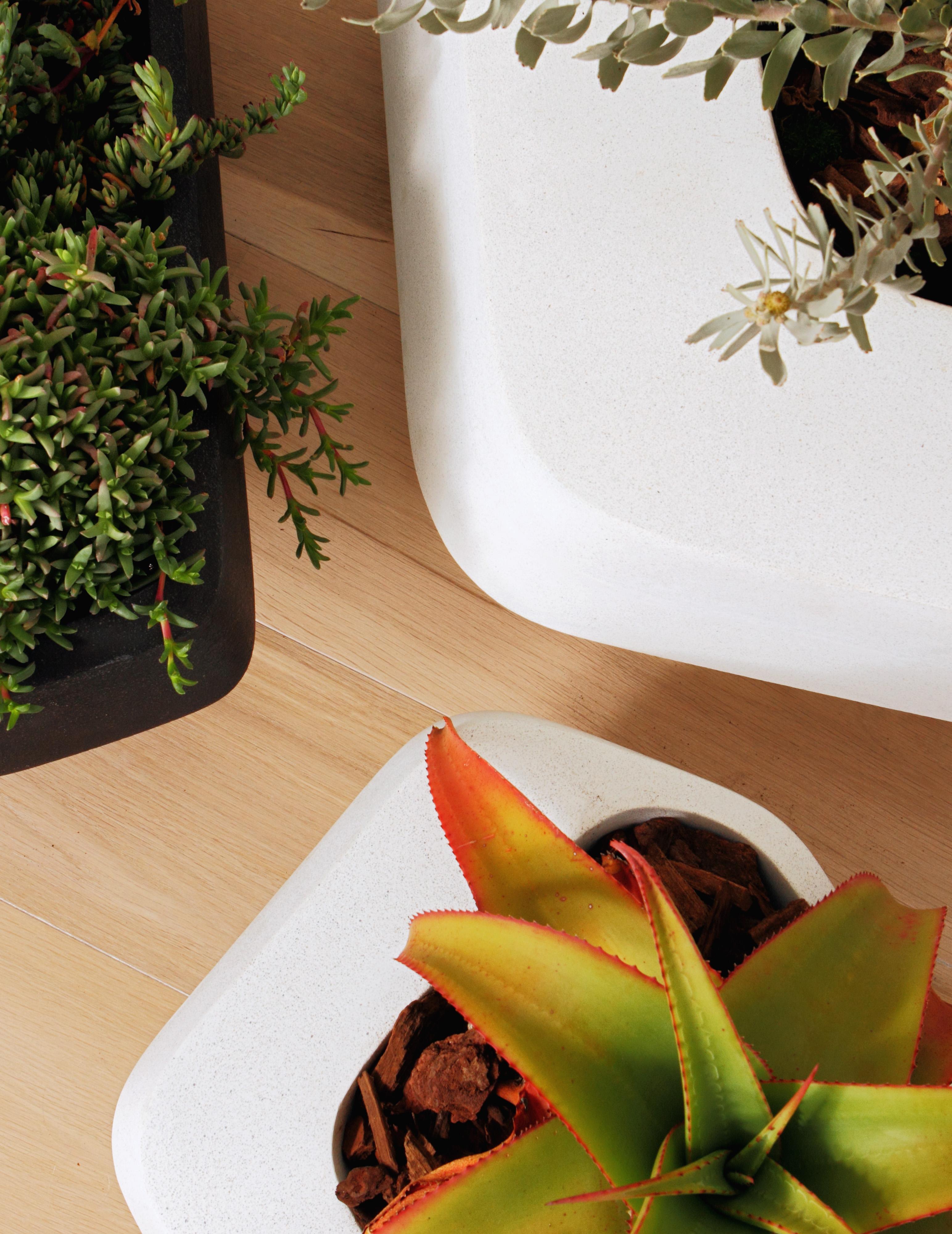 Post-Modern Steen Medium Brown Stone Planter by Indigenus For Sale