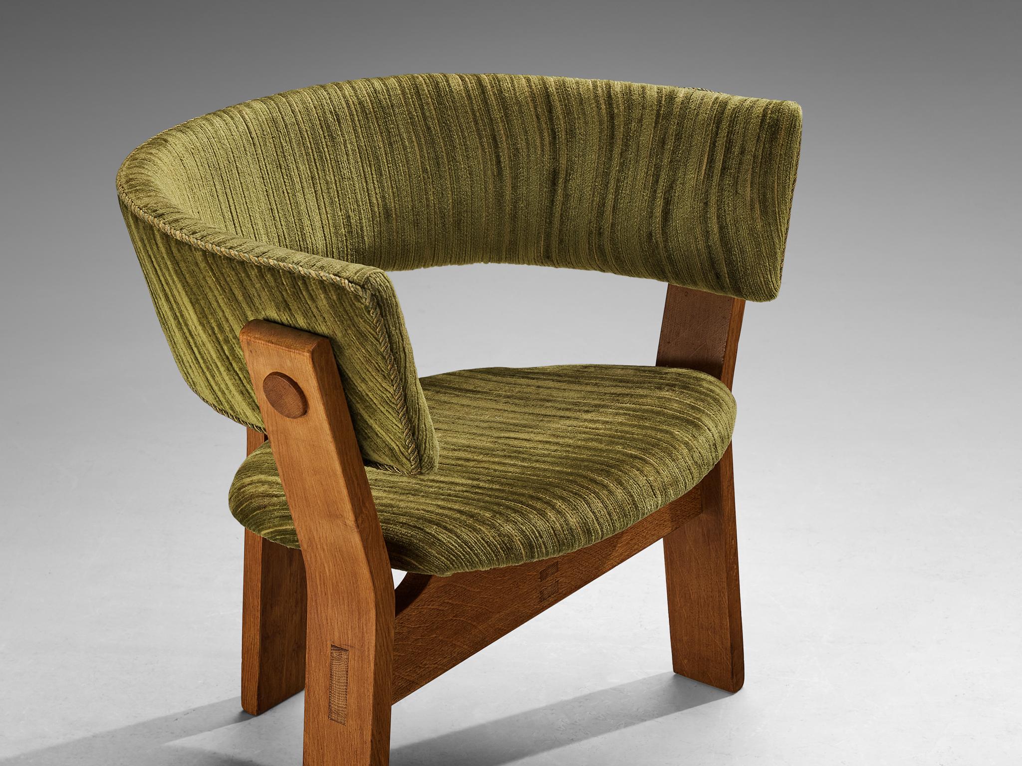 Steen Østergaard Lounge Chair in Eiche und Moosgrün gepolstert  (Mitte des 20. Jahrhunderts) im Angebot