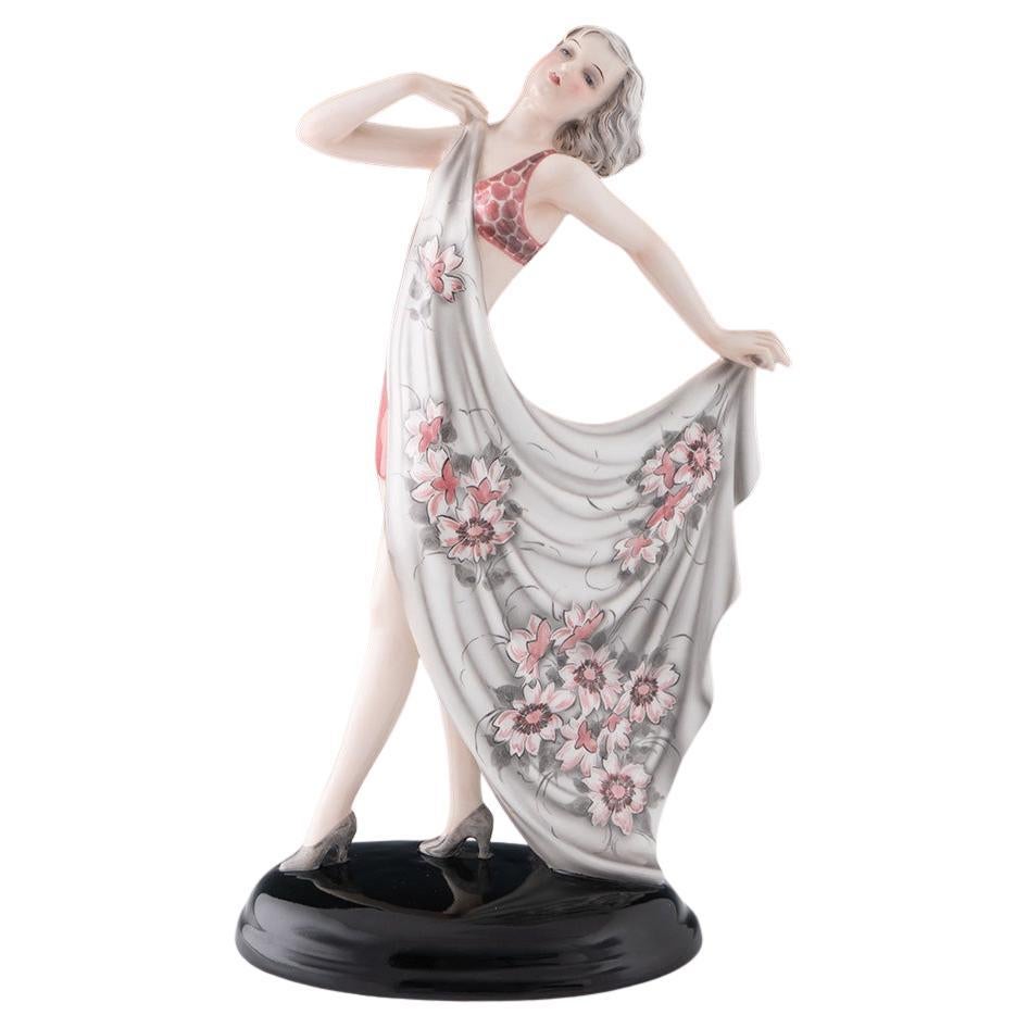 Stefan Dakon per Goldscheider Figure c1930 in vendita