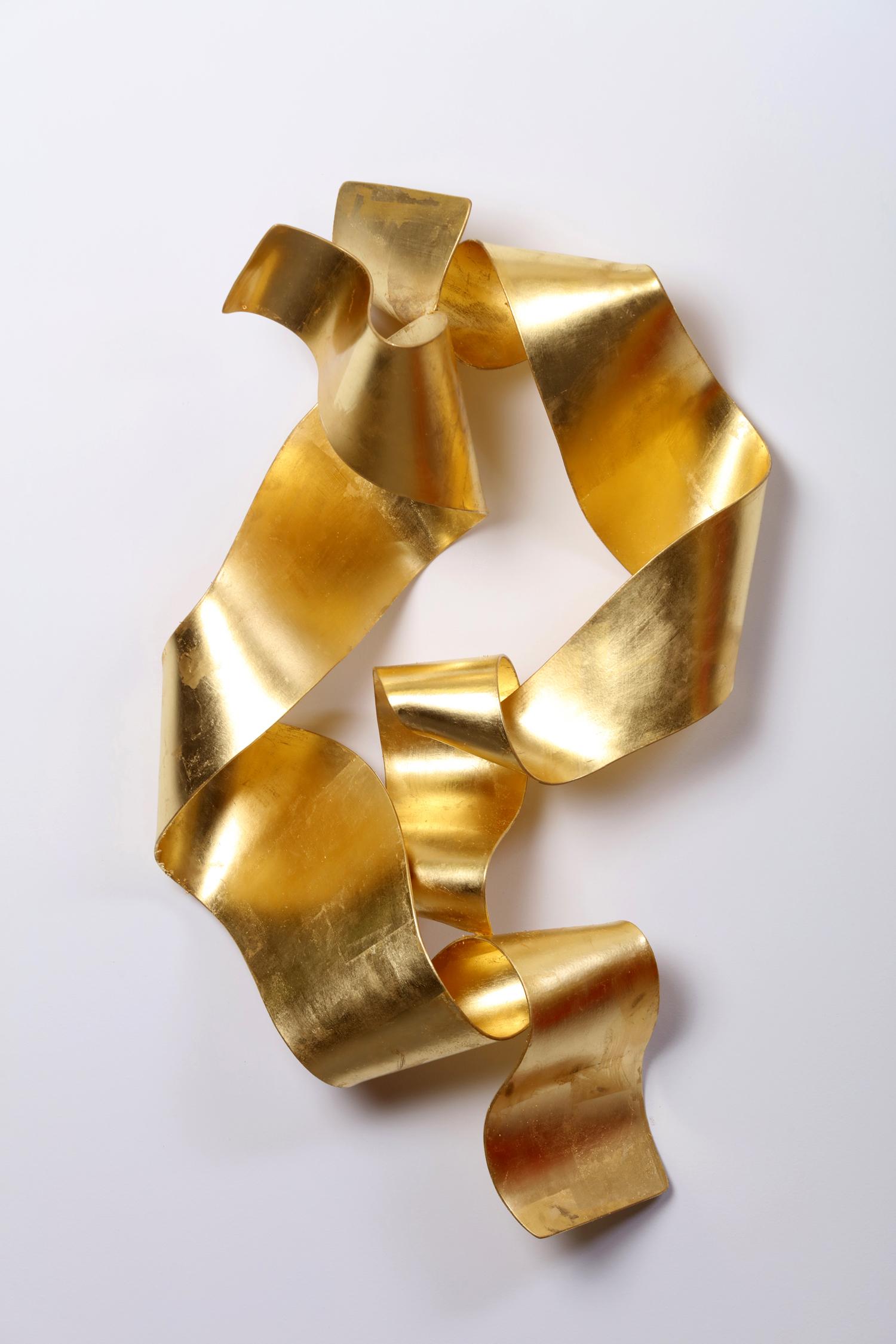 Stefan Duerst Abstract Sculpture - Soul Gate Eldorado - contemporary, ribbon, 24K gold, steel, wall sculpture