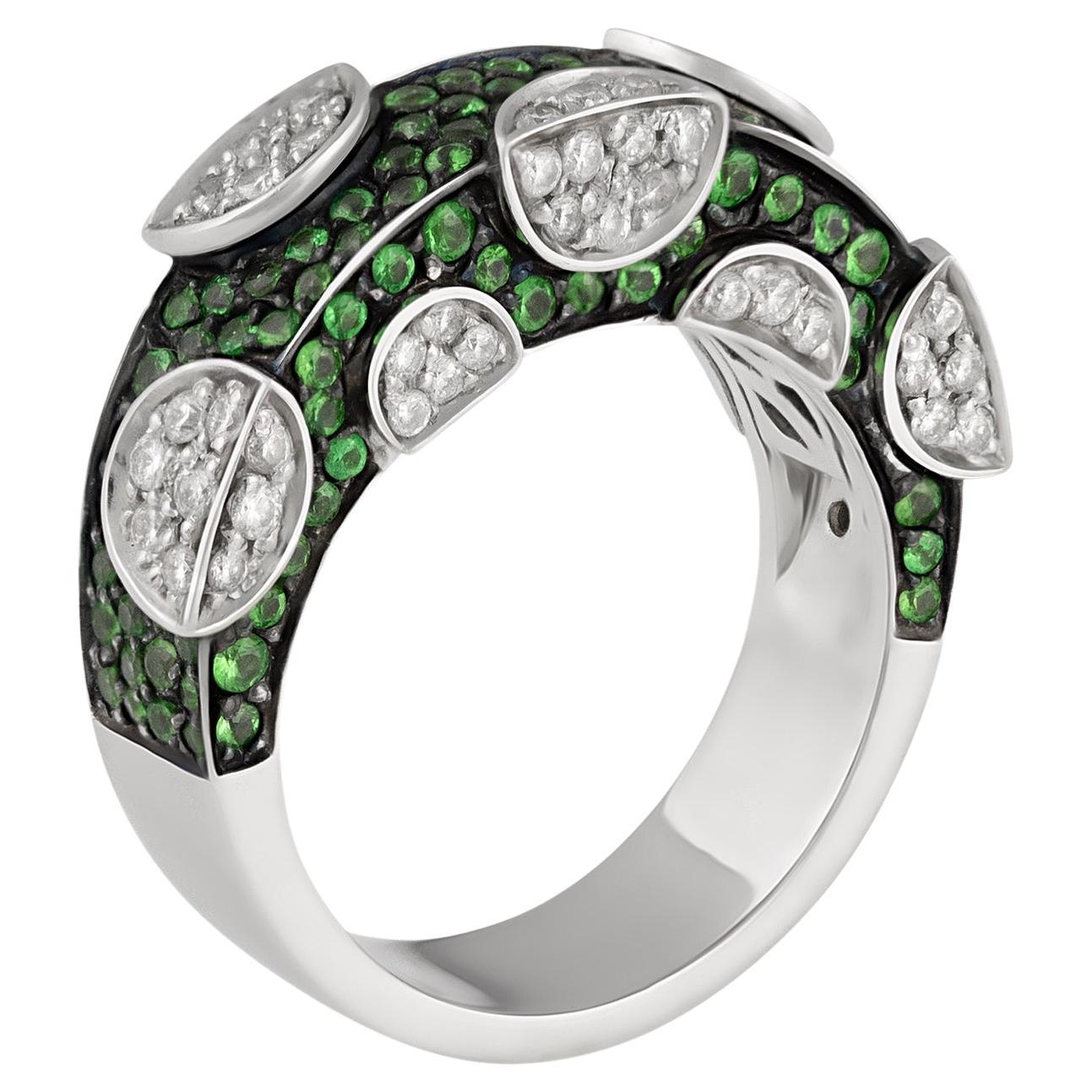 Stefan Hafner 18K White Gold 0.68ctw Diamond & Tsavorite Ring For Sale