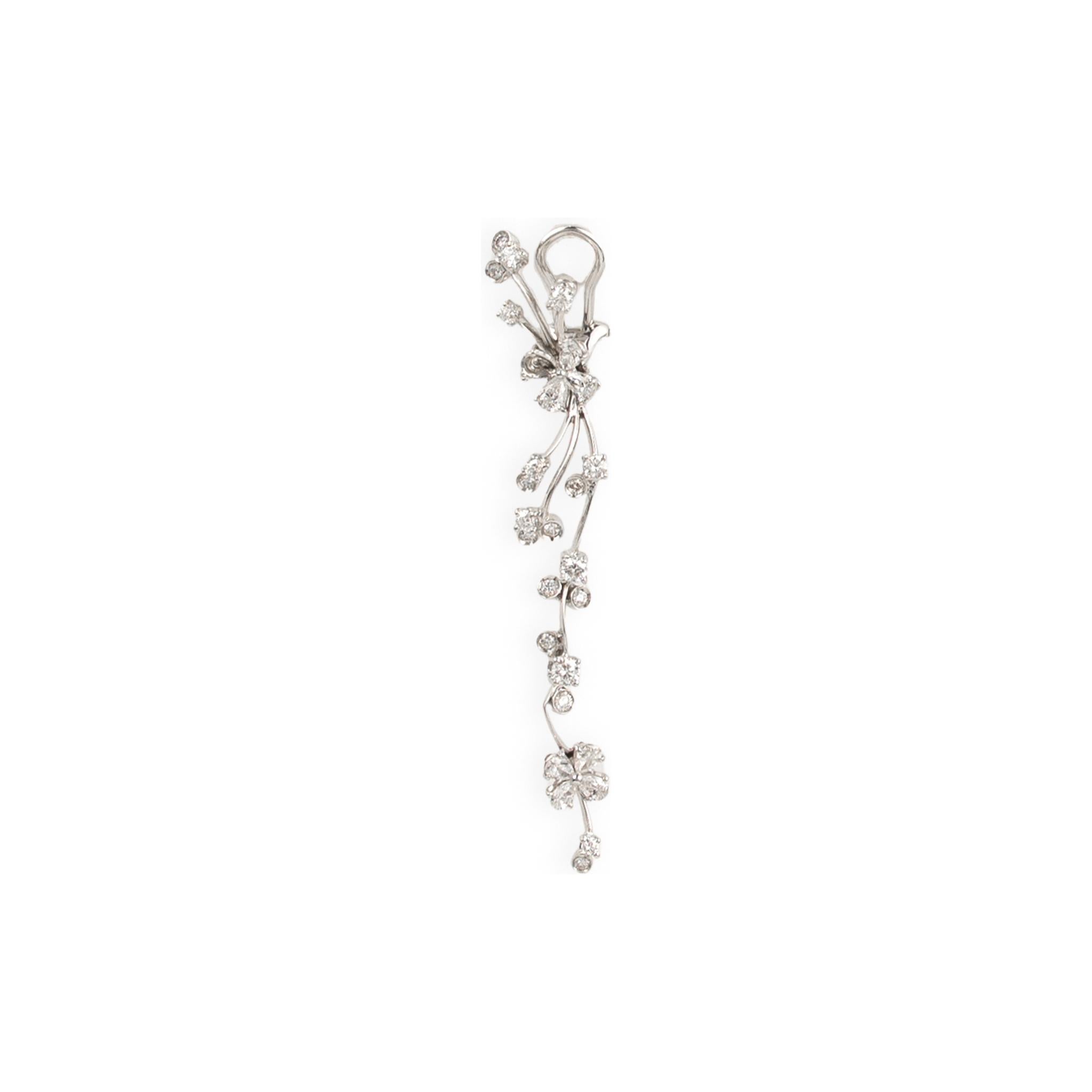 Stefan Hafner Earrings
18K White Gold
Diamonds: 3.41ctw
SKU: BLU01561
Retail price: $21,350.00