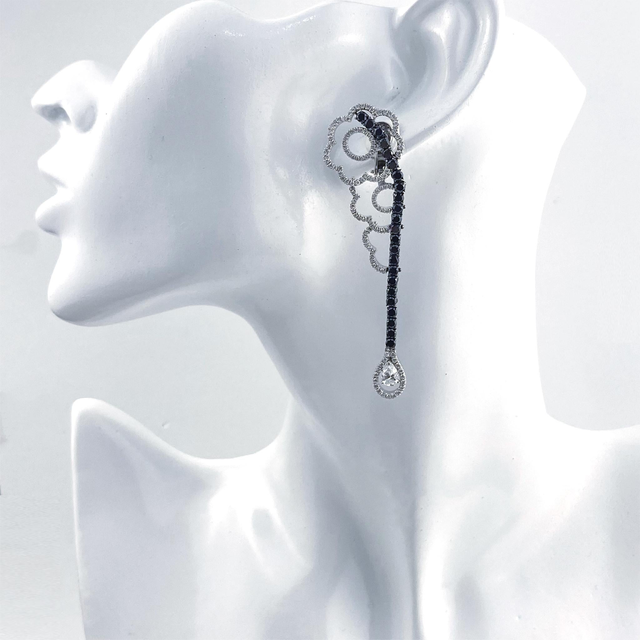 Brilliant Cut Stefan Hafner 18k White Gold 6.11ctw Diamond Earrings For Sale