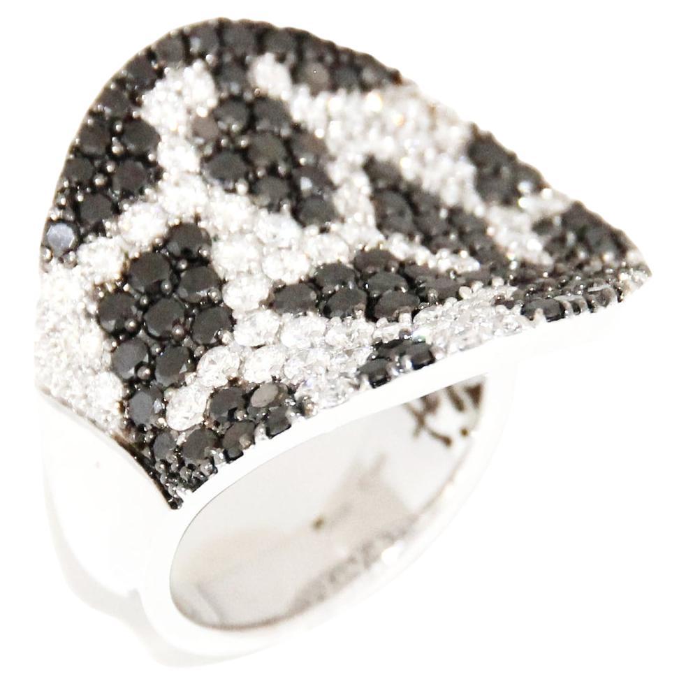 Stefan Hafner Bague en or blanc 18 carats avec diamants