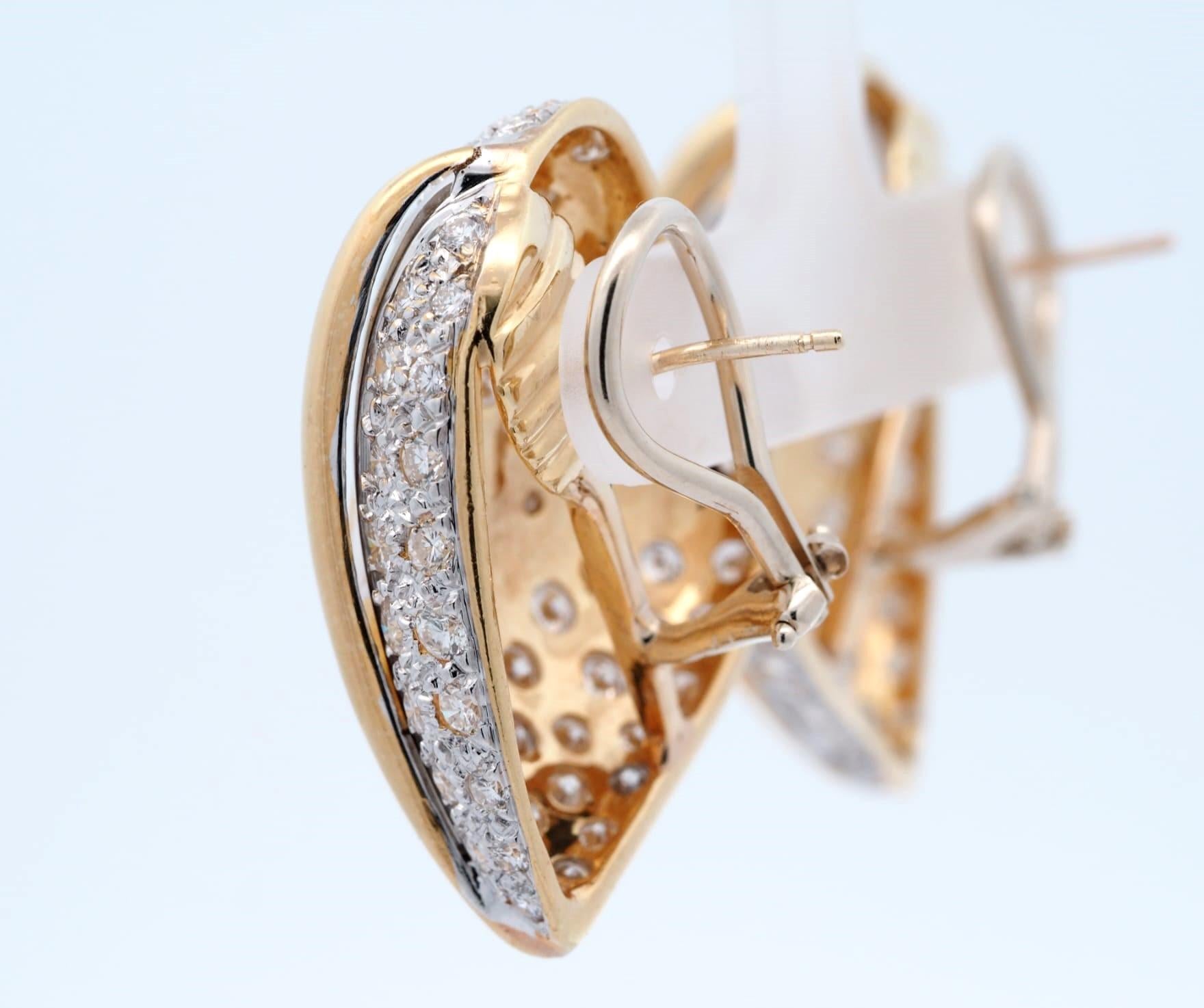 Women's Stefan Hafner 18K Yellow Gold 5 ct Round Diamond Heart Earrings (Large) For Sale