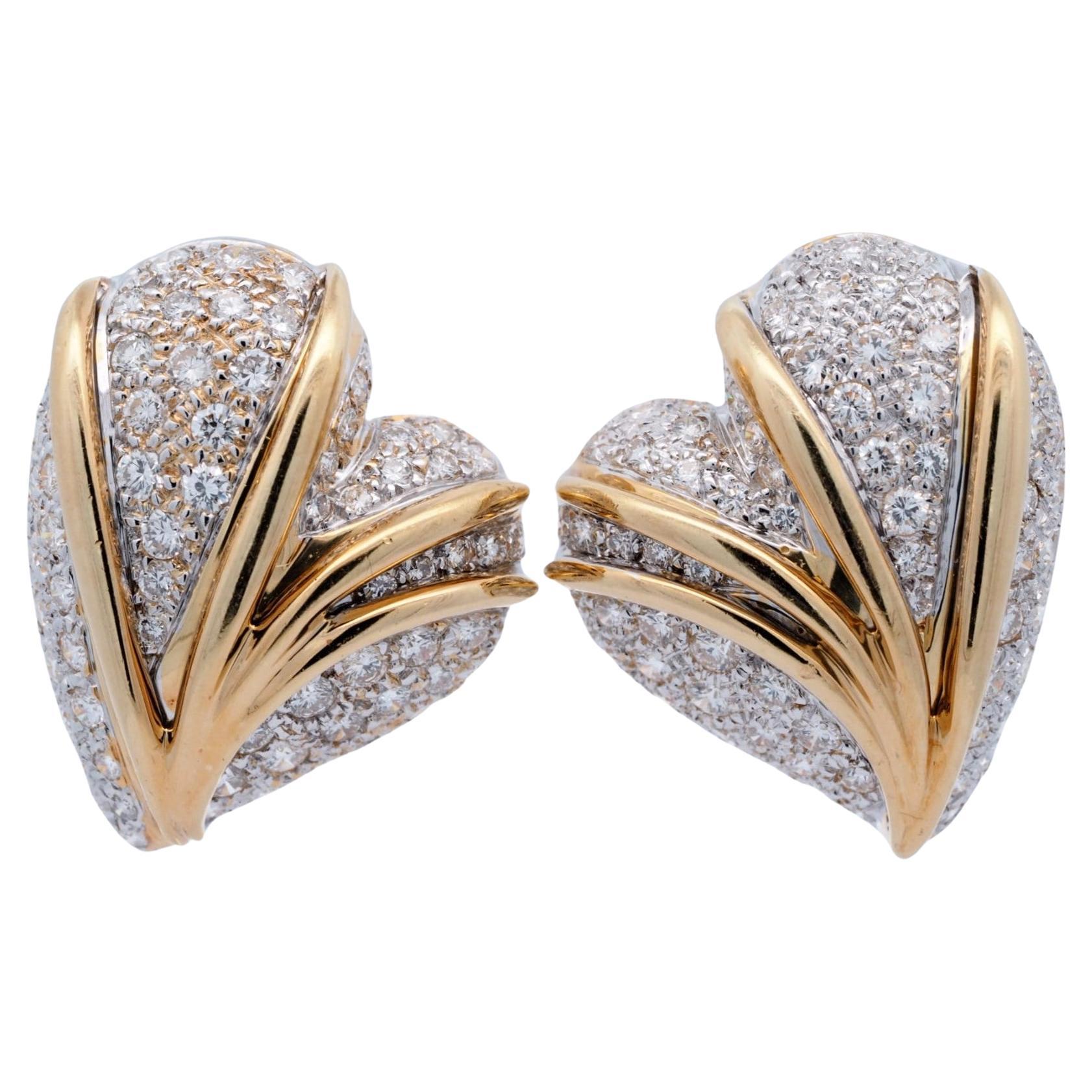 Stefan Hafner, boucles d'oreilles cœurs en or jaune 18 carats avec diamants ronds de 5 carats (large) en vente