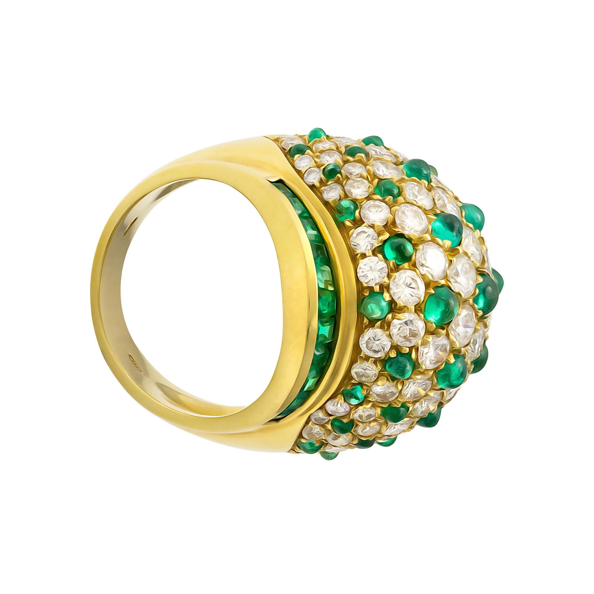 Brilliant Cut Stefan Hafner 18K Yellow Gold Diamond & Emerald Ring For Sale