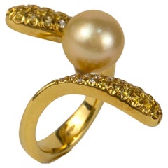 Stefan Hafner 18k Yellow Gold Diamond & Pearl Ring