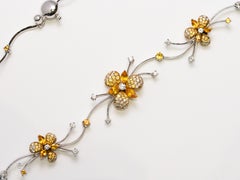 Stefan Hafner Collier à motif floral en diamant et saphir jaune fantaisie en 18K