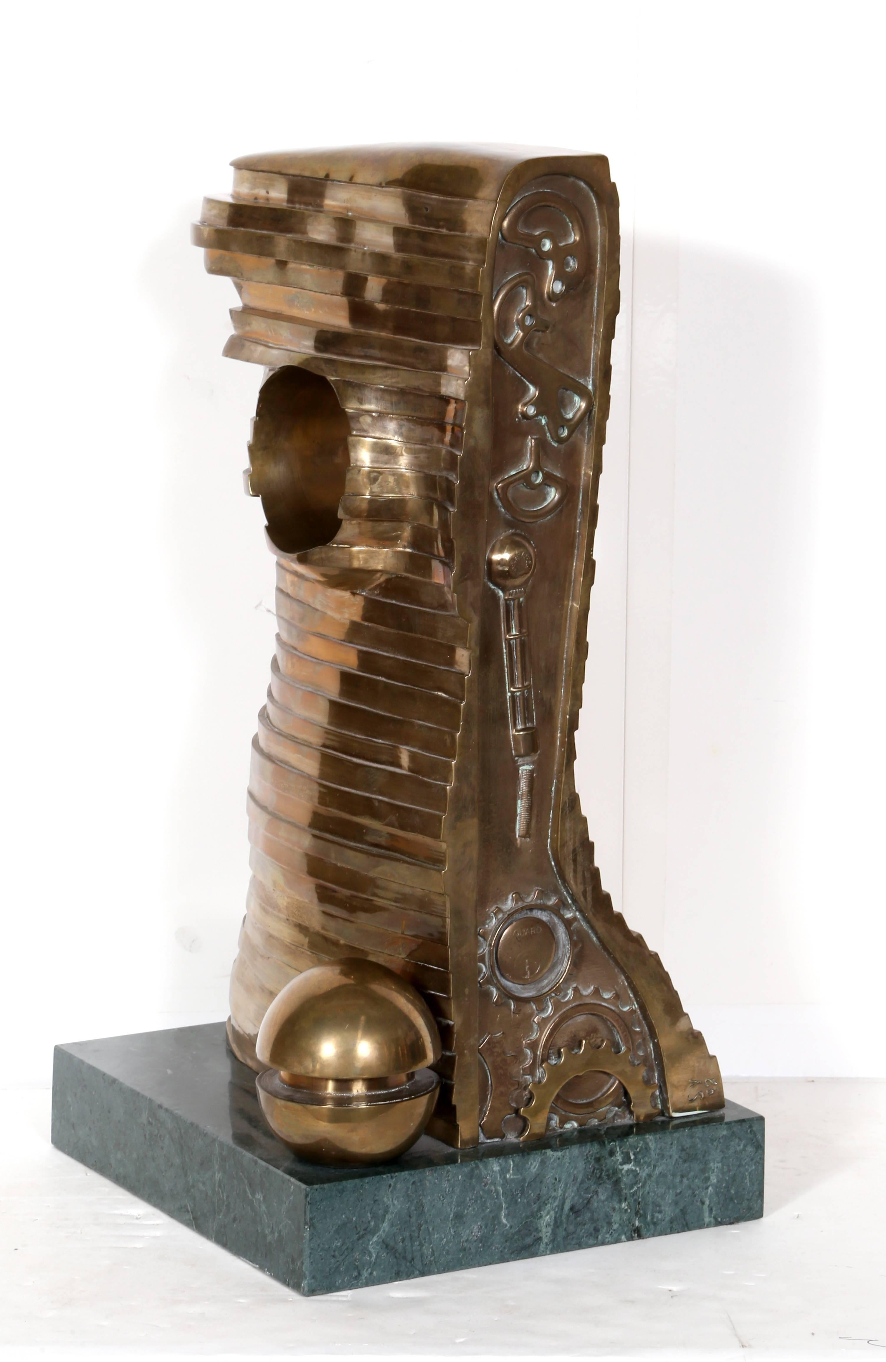 Teutonia, scultura in bronzo, di Stefan Vladescu 1992