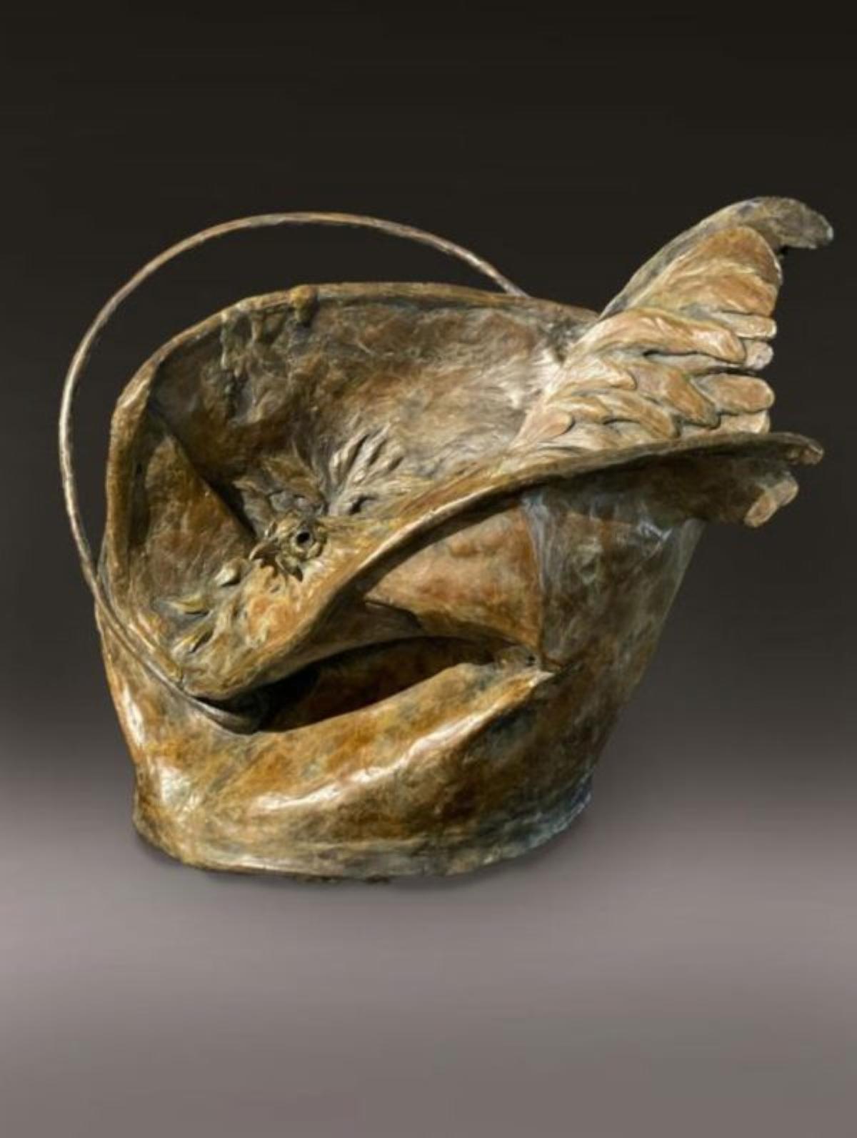 Figurative Sculpture di Stefan Savides - Intelligente Clucker