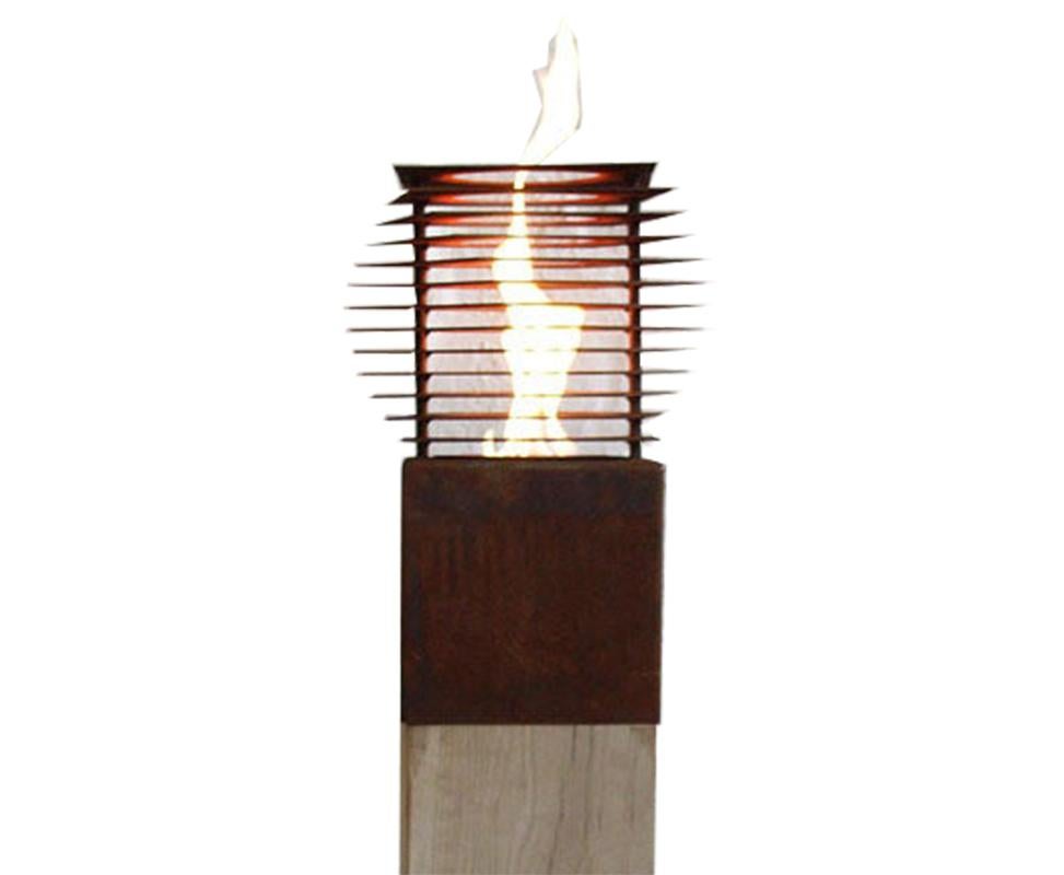 Columna de Roble y Antorcha de Jardín - 