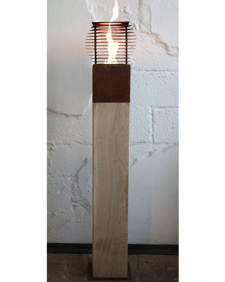 Columna de Roble y Antorcha de Jardín - 