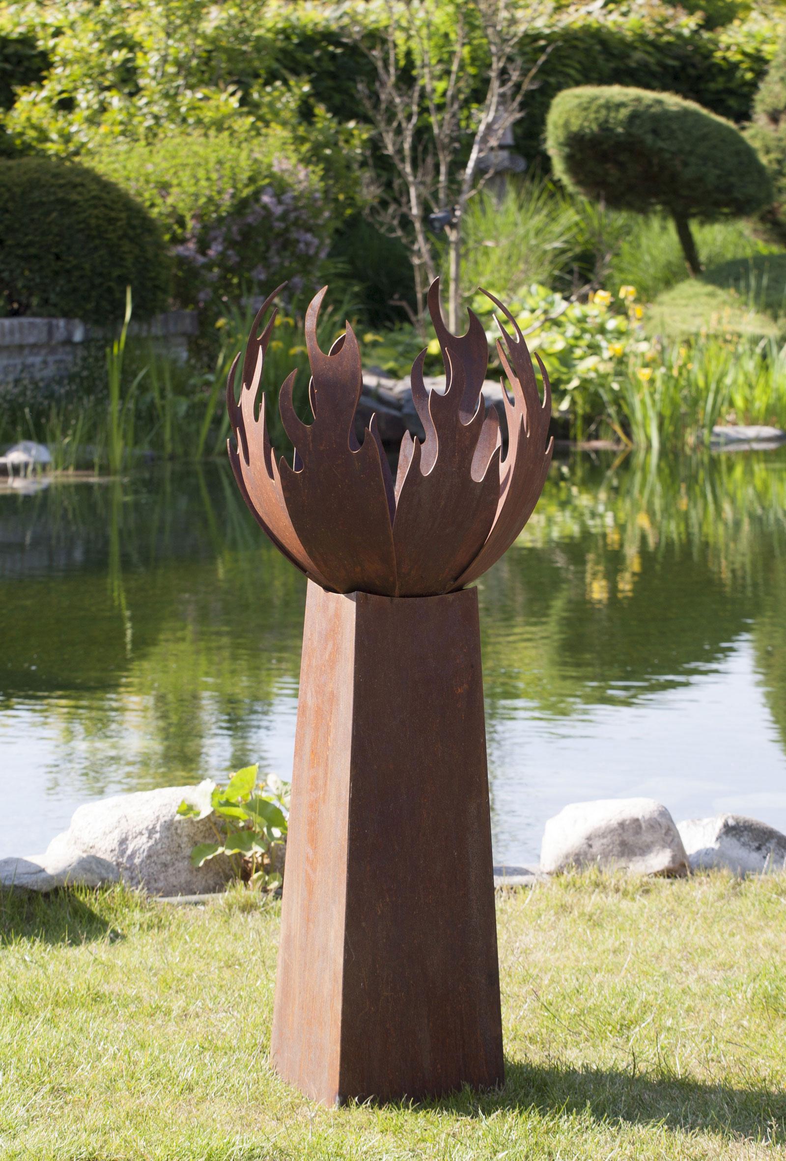 Pichet d'extérieur - "Flame" avec conus - milieu - Sculpture de Stefan Traloc