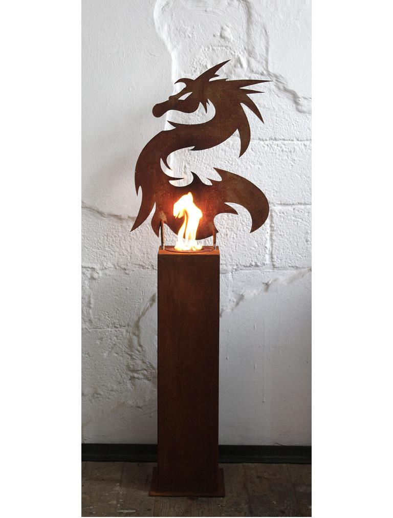 Extraordinary garden torch with one burner insert on an untreated oak spot.
If the spot is set up outside, she develops a gray patina.
Customization possible and designed in 2010.
Also available to order in stainless steel.

There are already