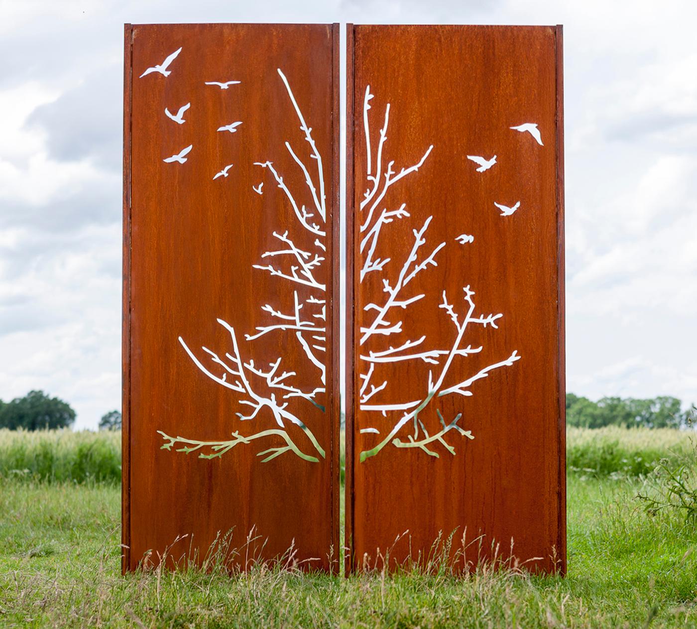 Steel Garden Wall - "Diptych Birds" - modern outdoor ornament - 150×195 cm - Sculpture by Stefan Traloc