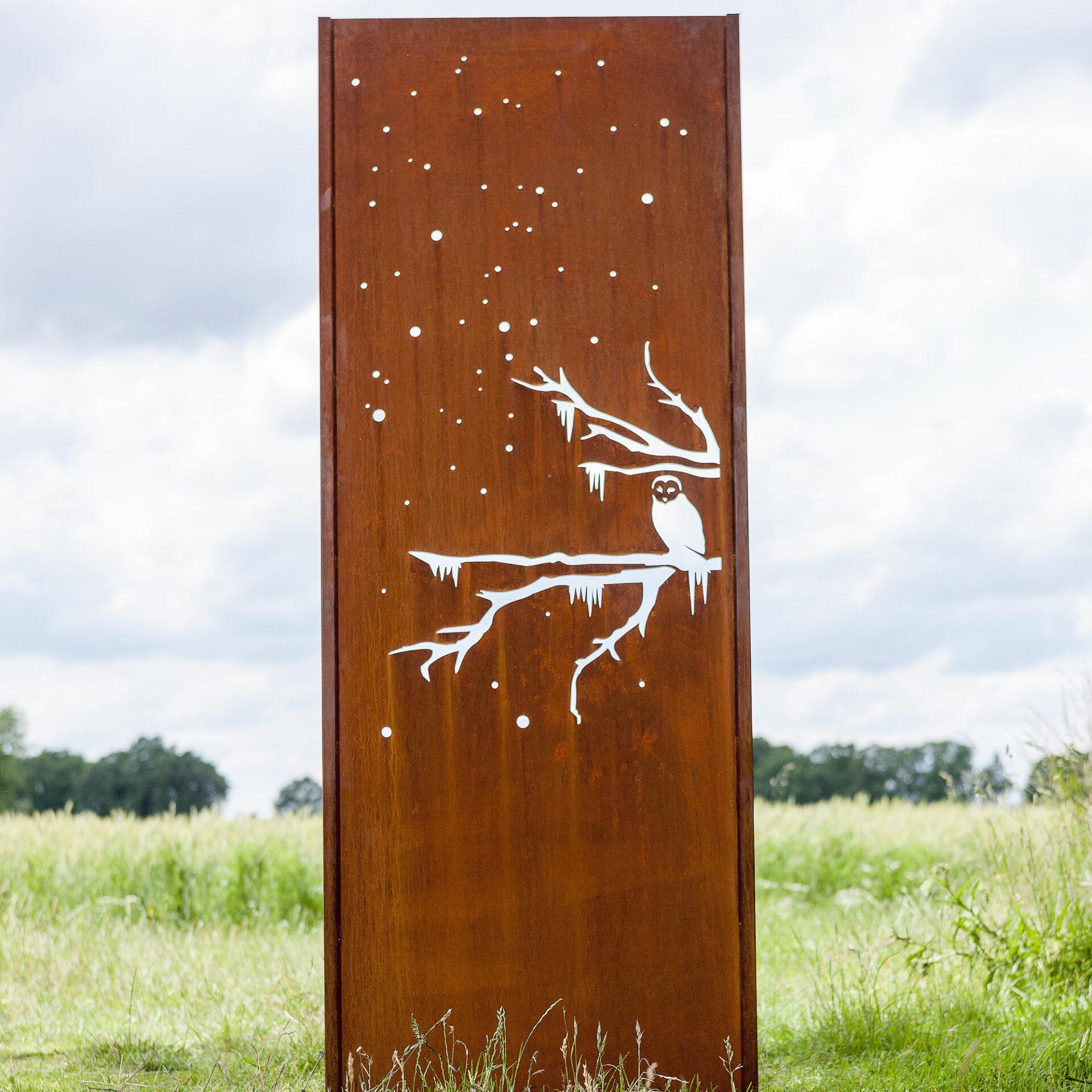 Steel Garden Wall - "Winter" - Modern Outdoor Ornament - 75x195 cm - Sculpture by Stefan Traloc