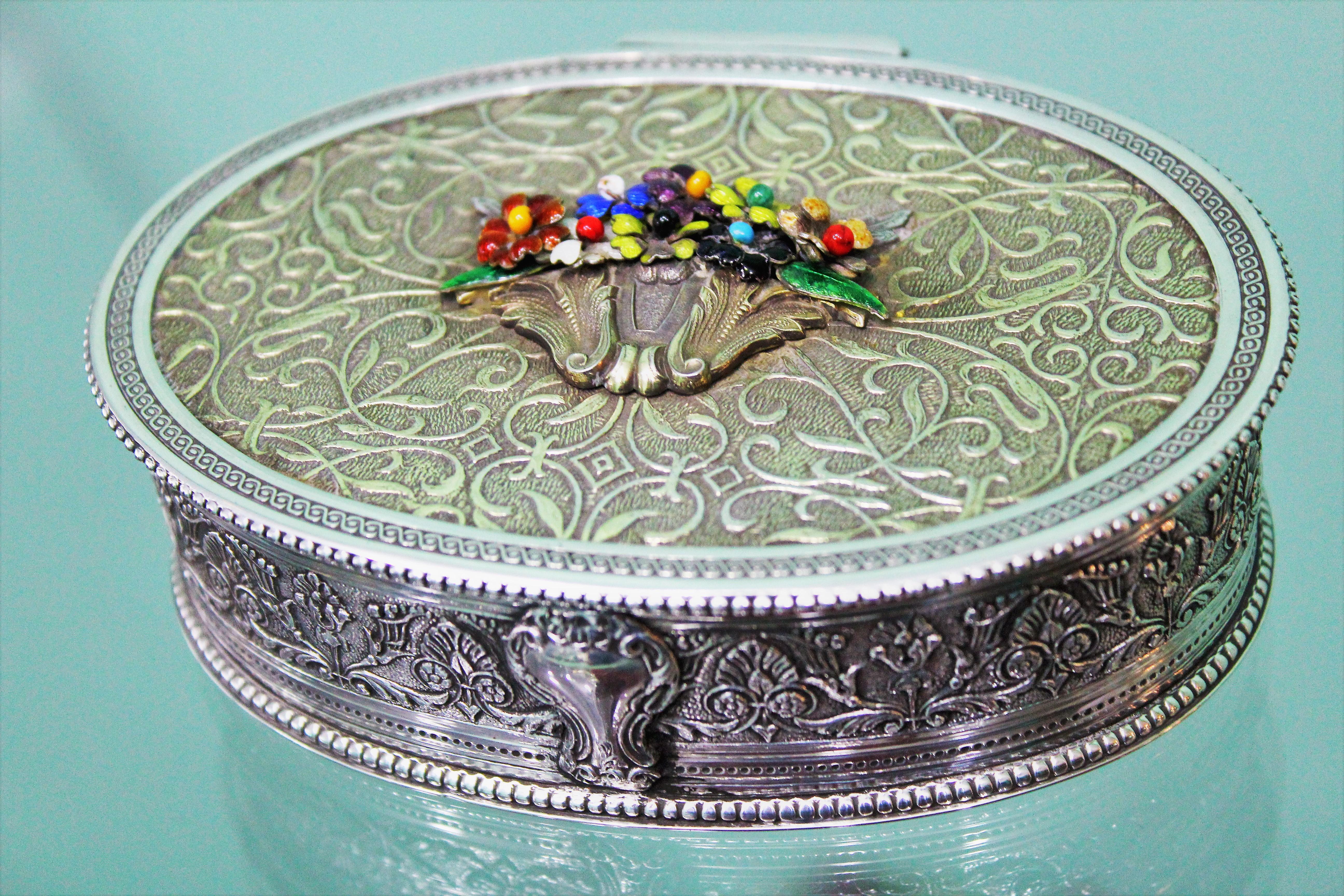 Stefani Enea 20th Century Engraved Silver with Enamel Table Box, 1970s For Sale 3