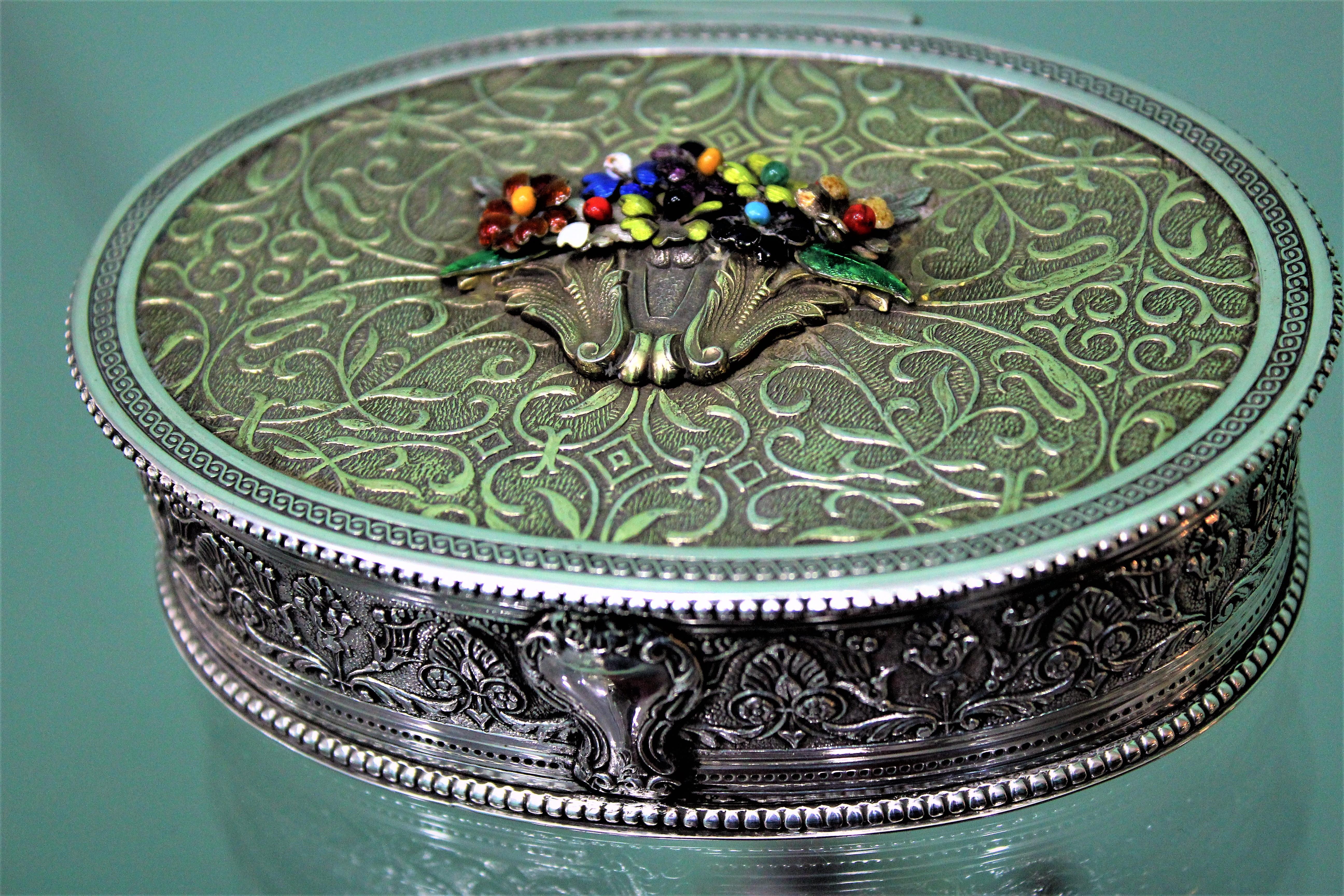 Rococo Revival Stefani Enea 20th Century Engraved Silver with Enamel Table Box, 1970s For Sale