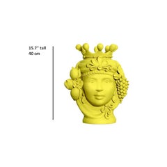 Vase Stefania Boemi en terre cuite jaune, fabriqué en Italie