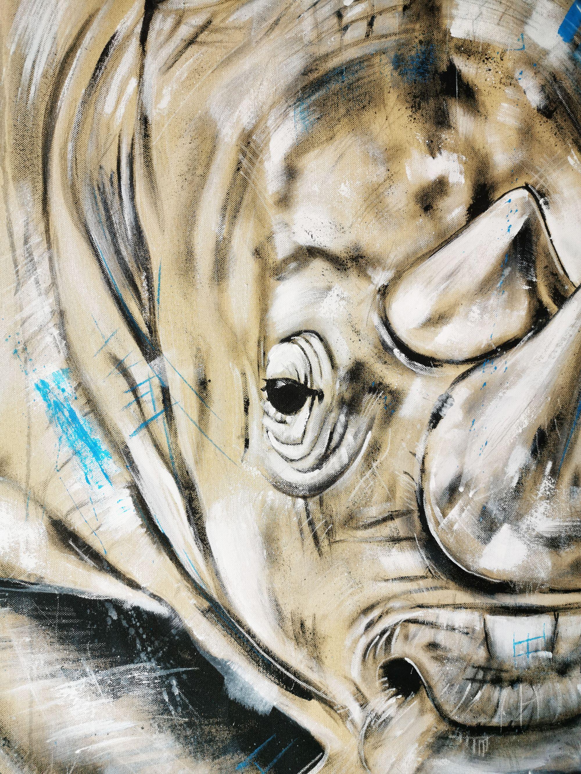 RHINO nº 4 es una pintura expresiva de una cabeza de rinoceronte en primer plano.    Salpicaduras de colores en negro, blanco y azul sobre lienzo crudo.  El color monocromo en combinación con el tono suave del lienzo:    100 x 120 cm    â€œNadie en