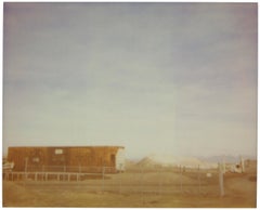 12121 Amboy Road (Kalifornien Badlands) – Zeitgenössisch, Polaroid, Landschaft