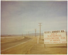 12121 Amboy Road (California Badlands) - Contemporary, Polaroid, Landschaft